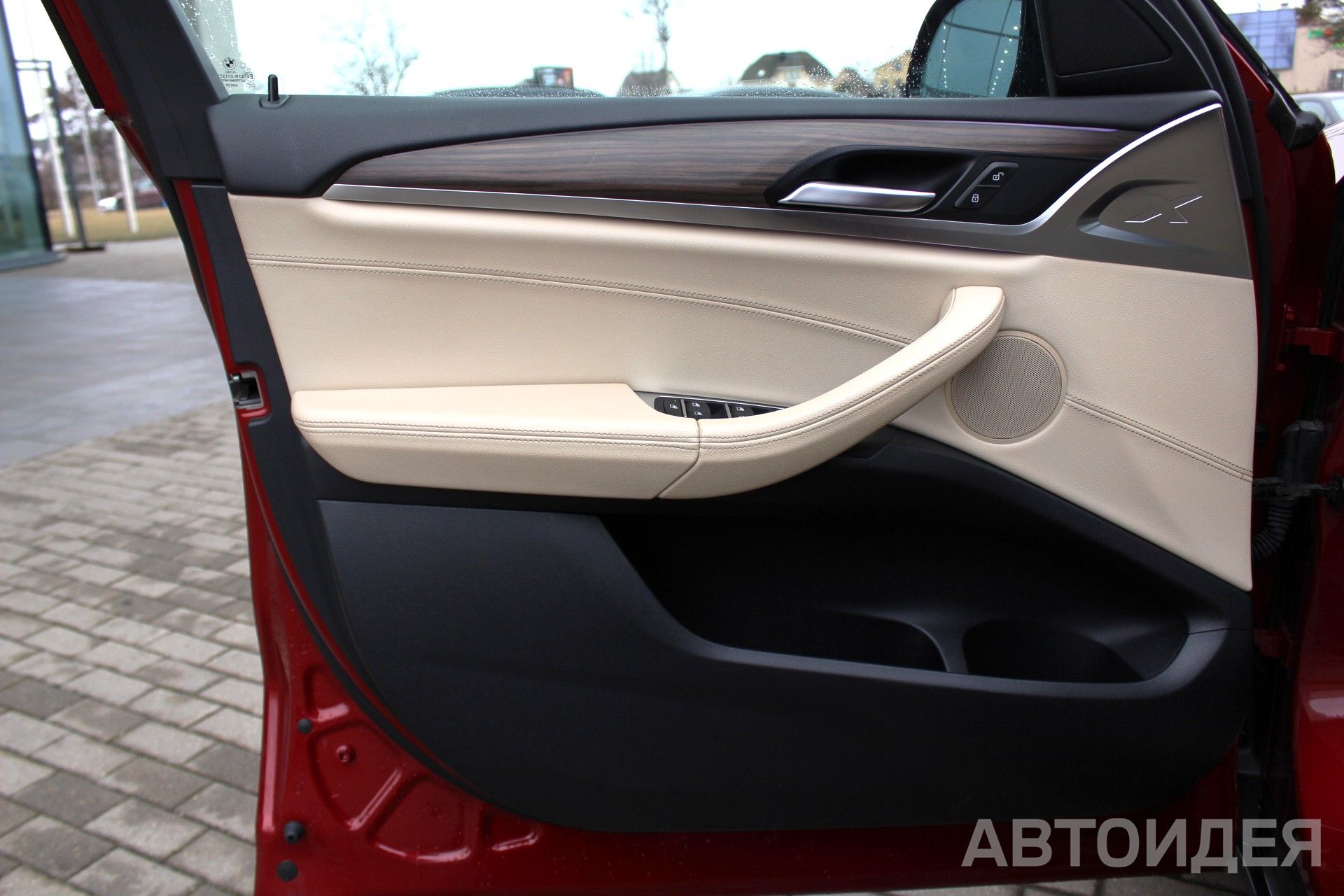 BMW X4 xDrive20i фото 20