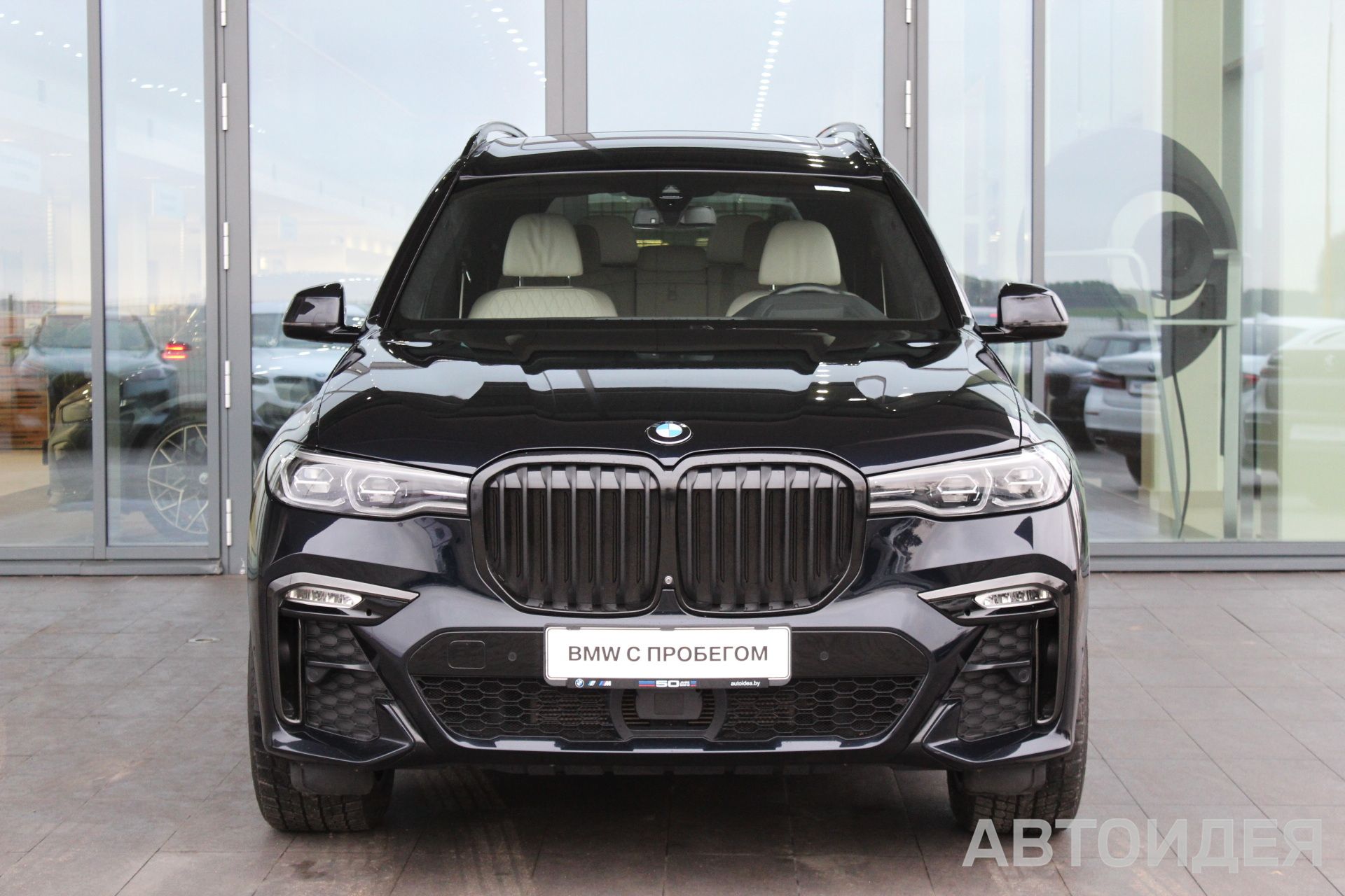 BMW X7 xDrive40i фото 1