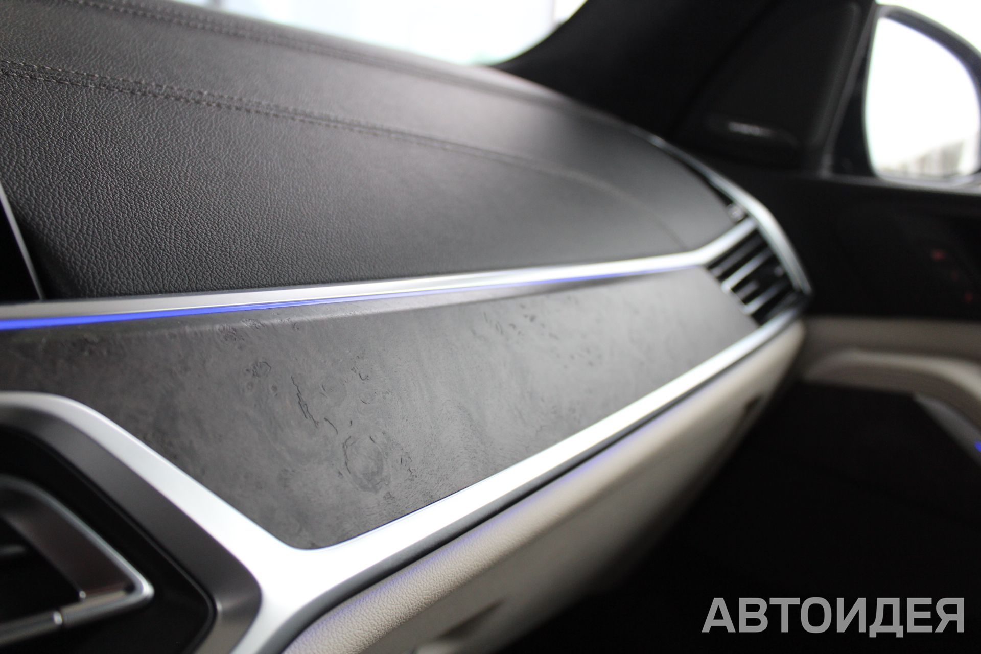 BMW X7 xDrive40i фото 12