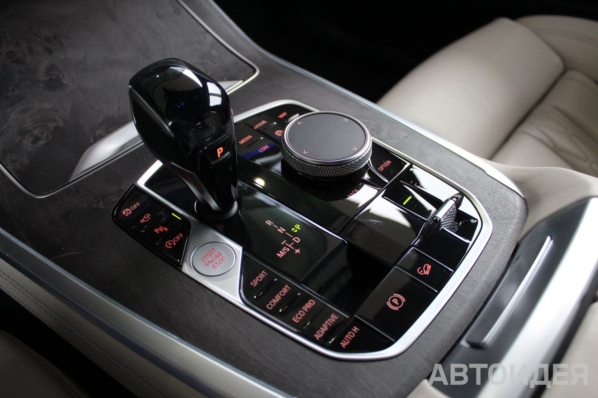 BMW X7 xDrive40i фото 14