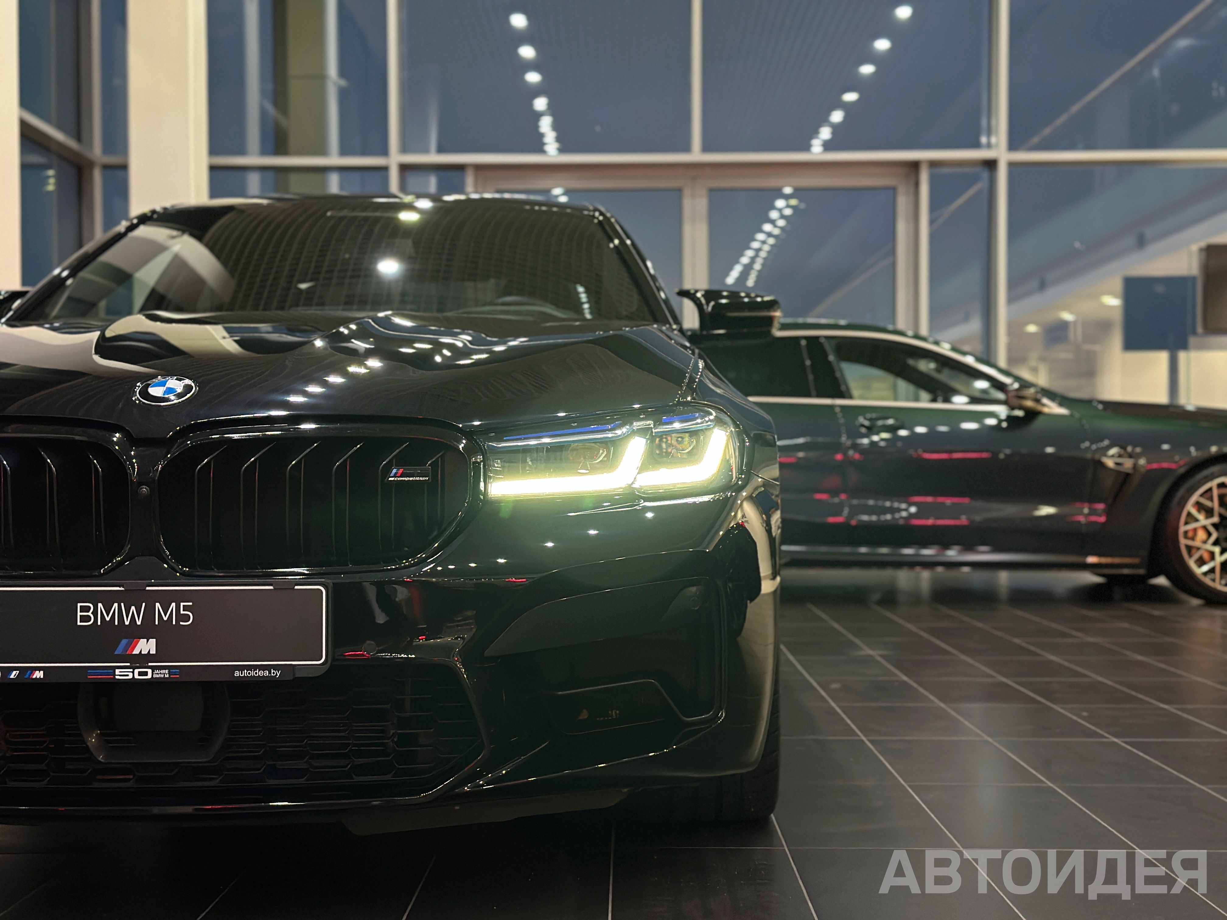 BMW M5 Sedan фото 3