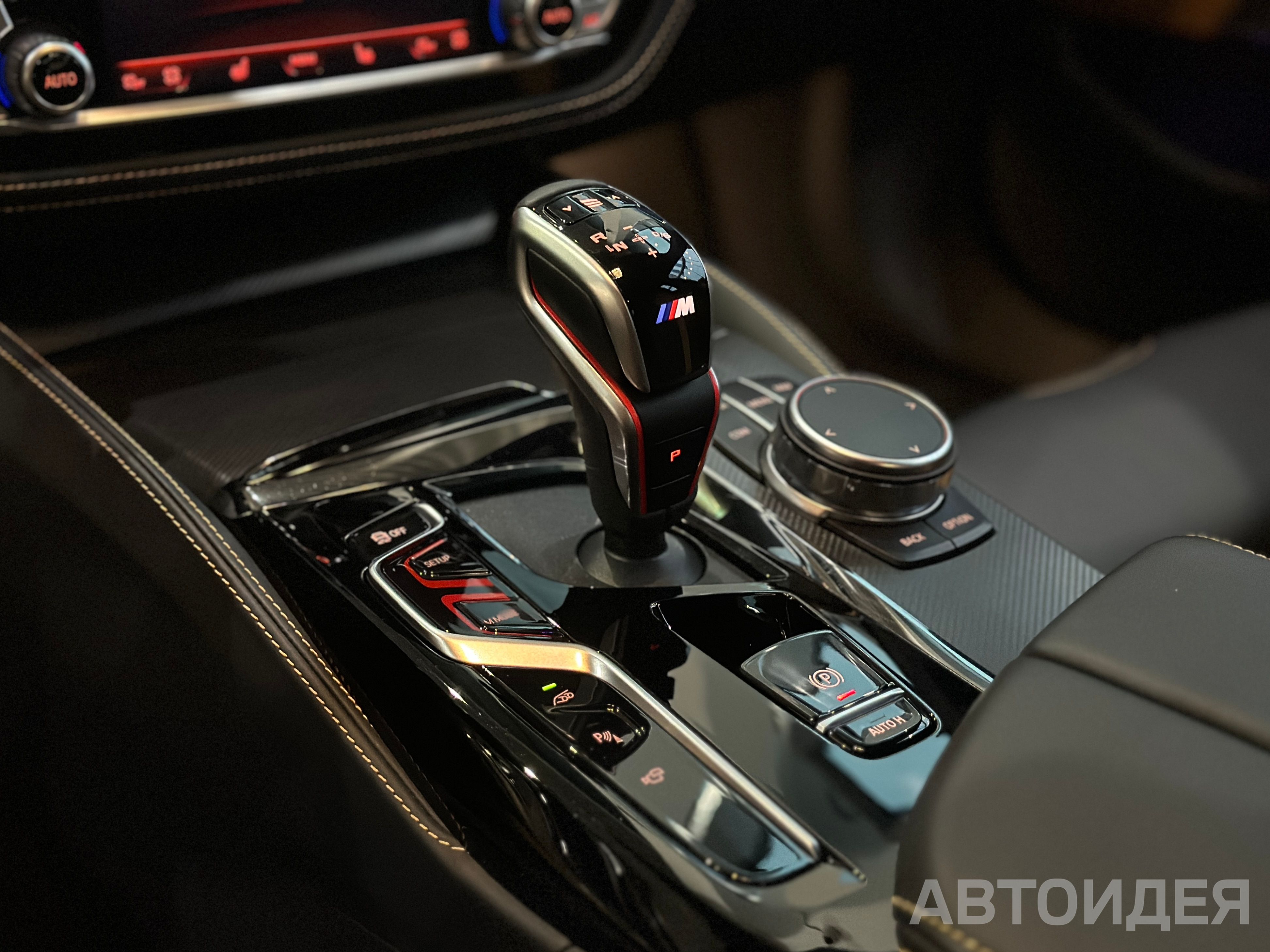 BMW M5 Sedan фото 17