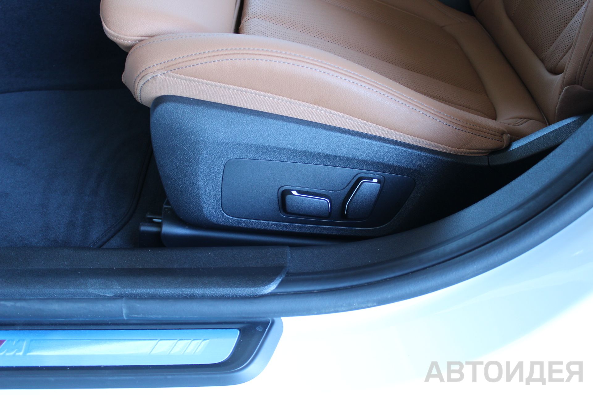 BMW 320d xDrive Sedan фото 9