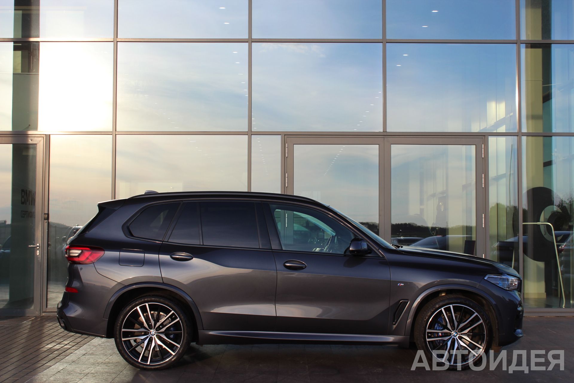 BMW X5 xDrive 30d фото 2
