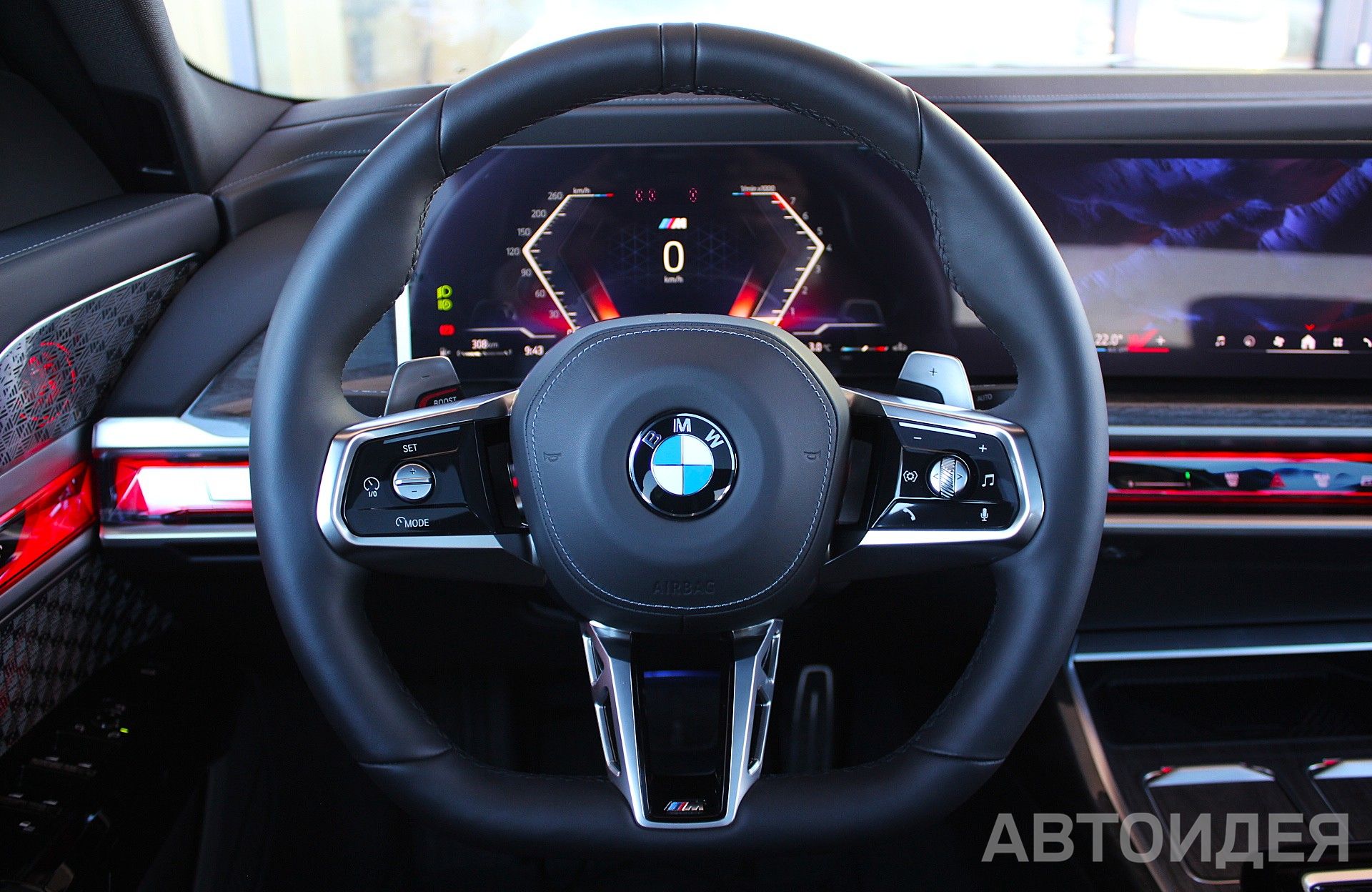 BMW 740i xDrive Sedan Черный Сапфир металлик фото 8