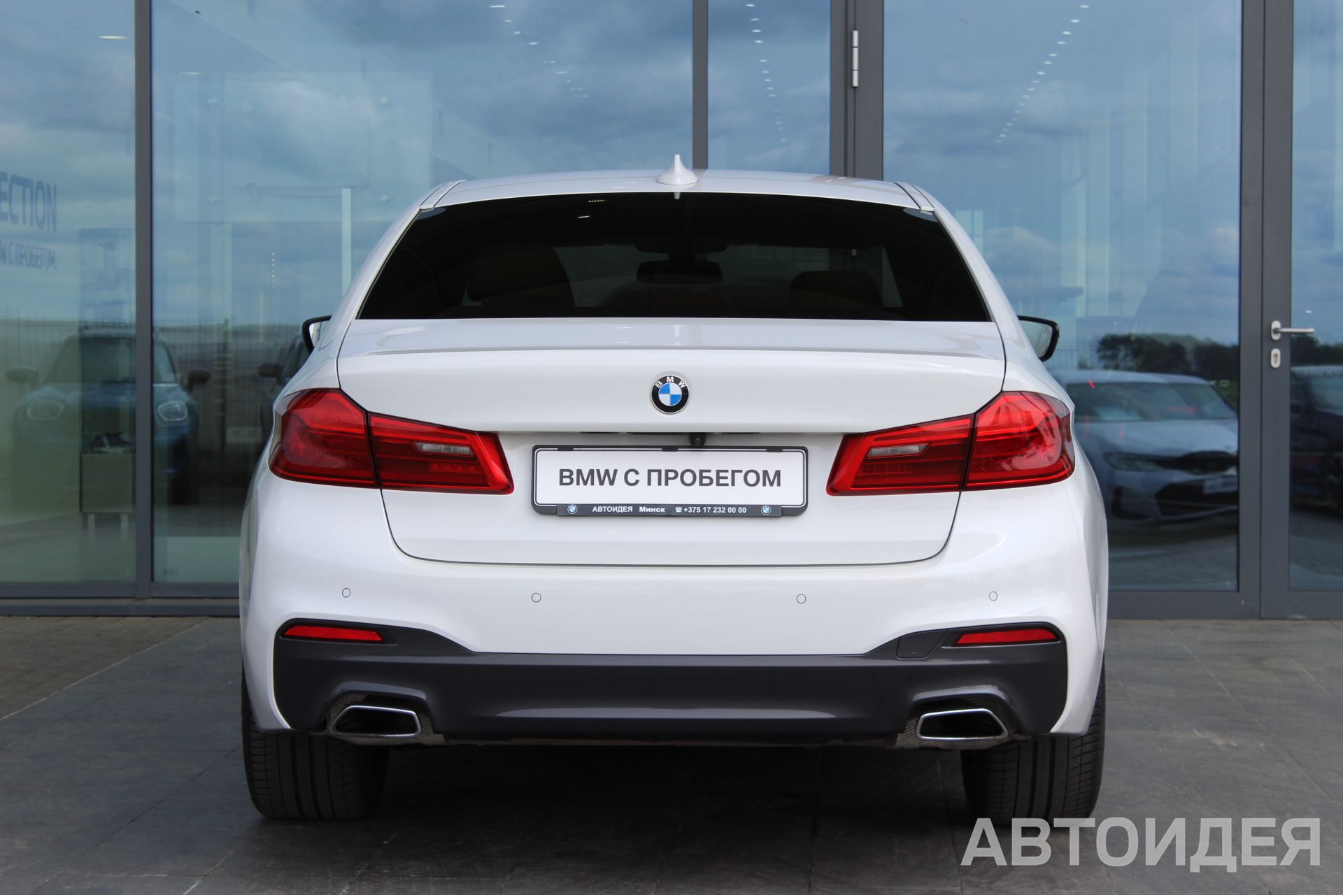 BMW 520i Sedan фото 3