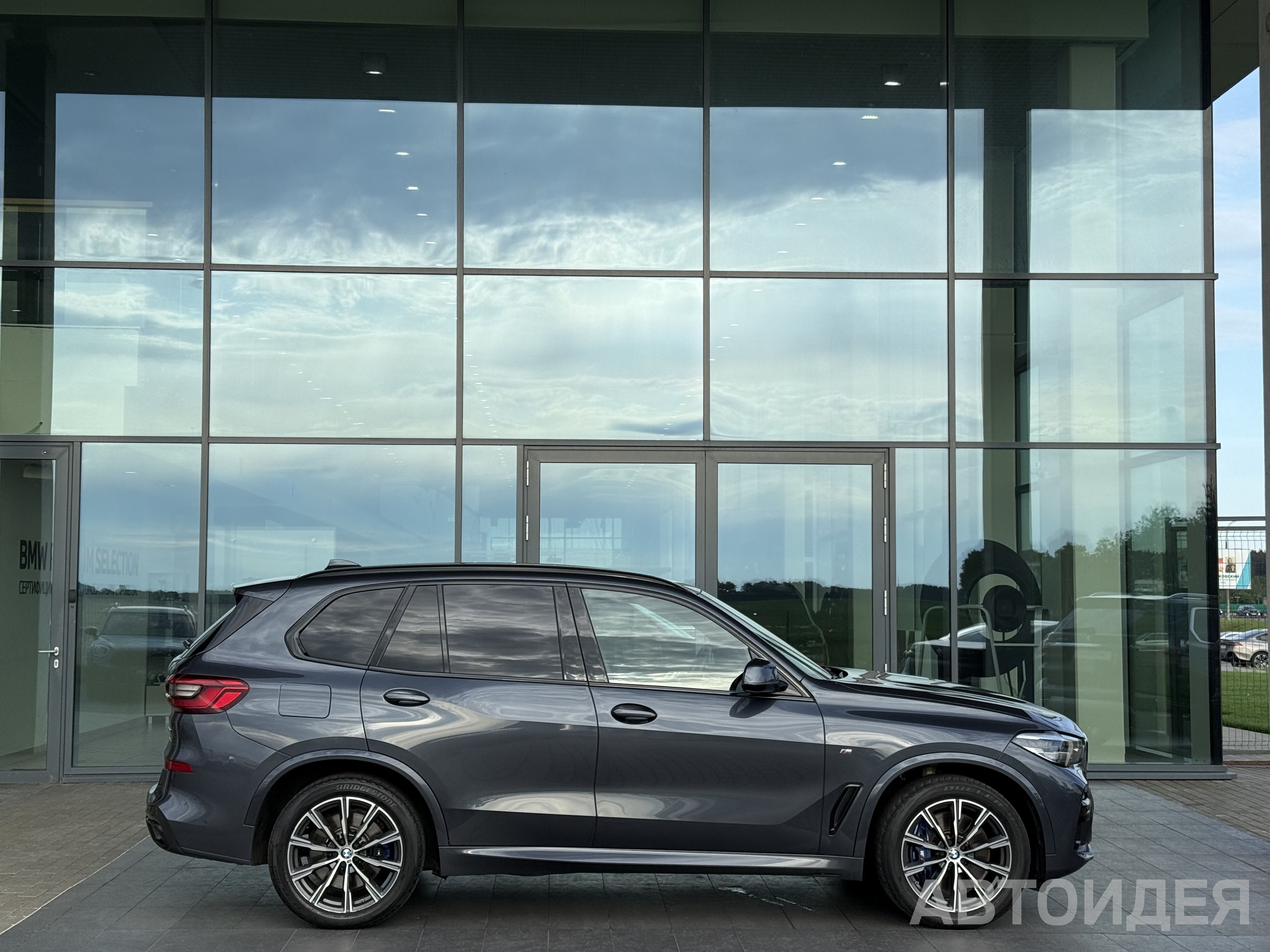 BMW X5 xDrive 30d фото 2