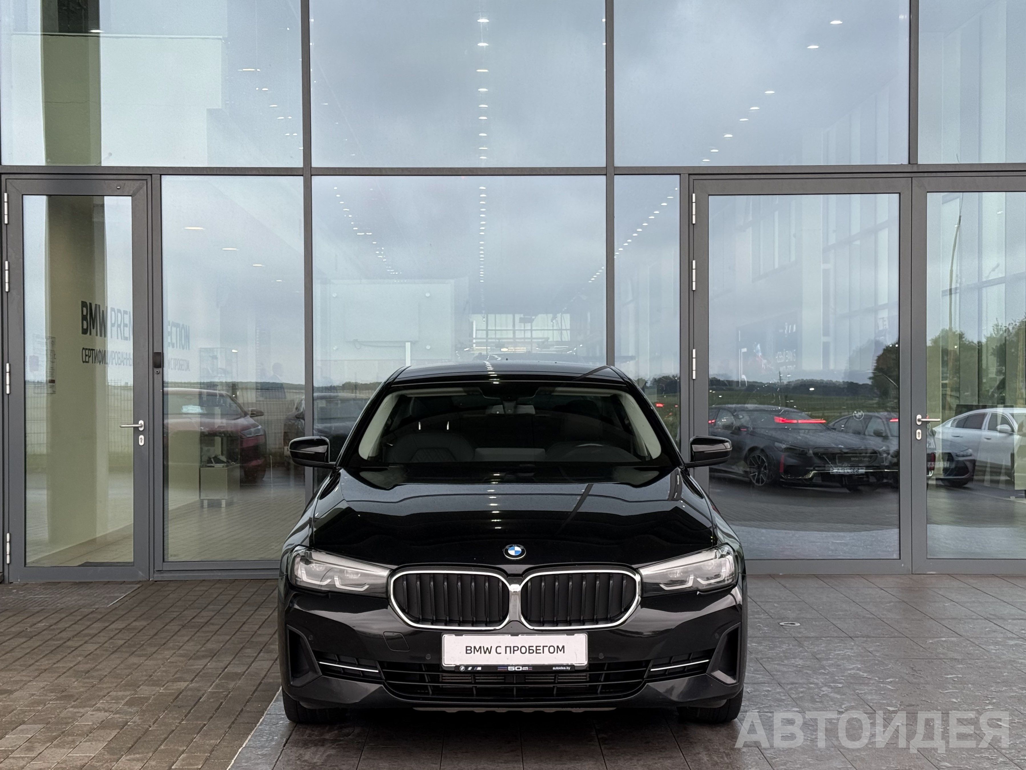 BMW 520d xDrive фото 1