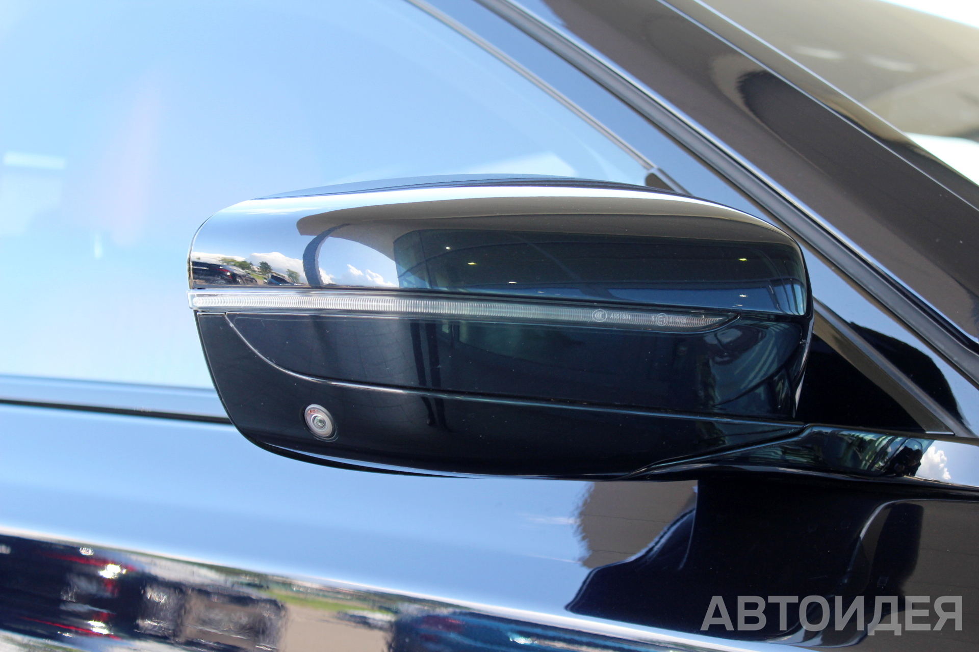 BMW 750Ld xDrive Sedan фото 31