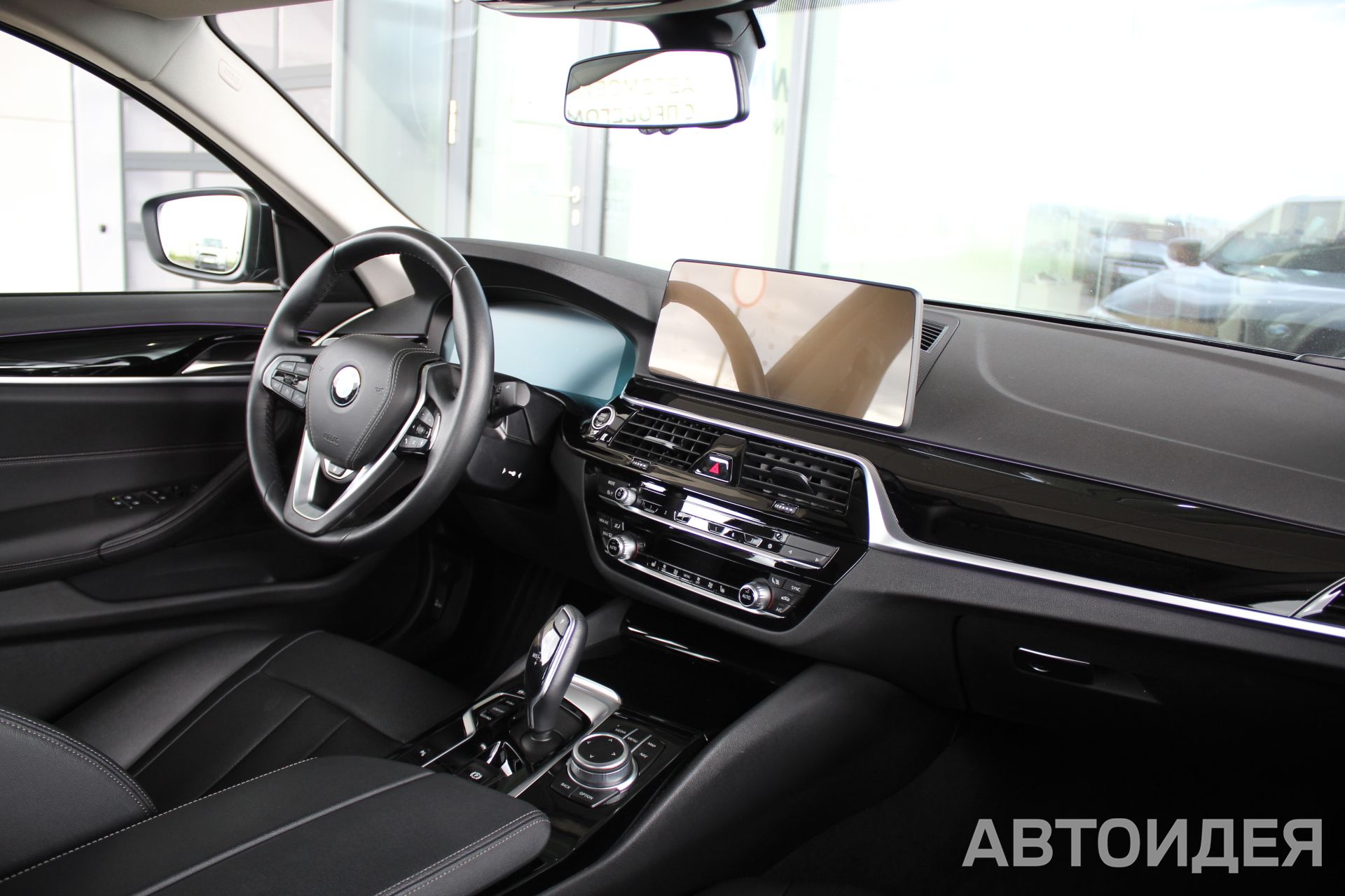 BMW 520d Sedan фото 5
