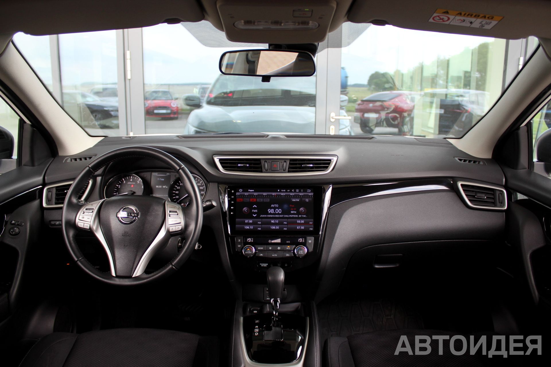NISSAN QASHQAI 2.0 фото 16
