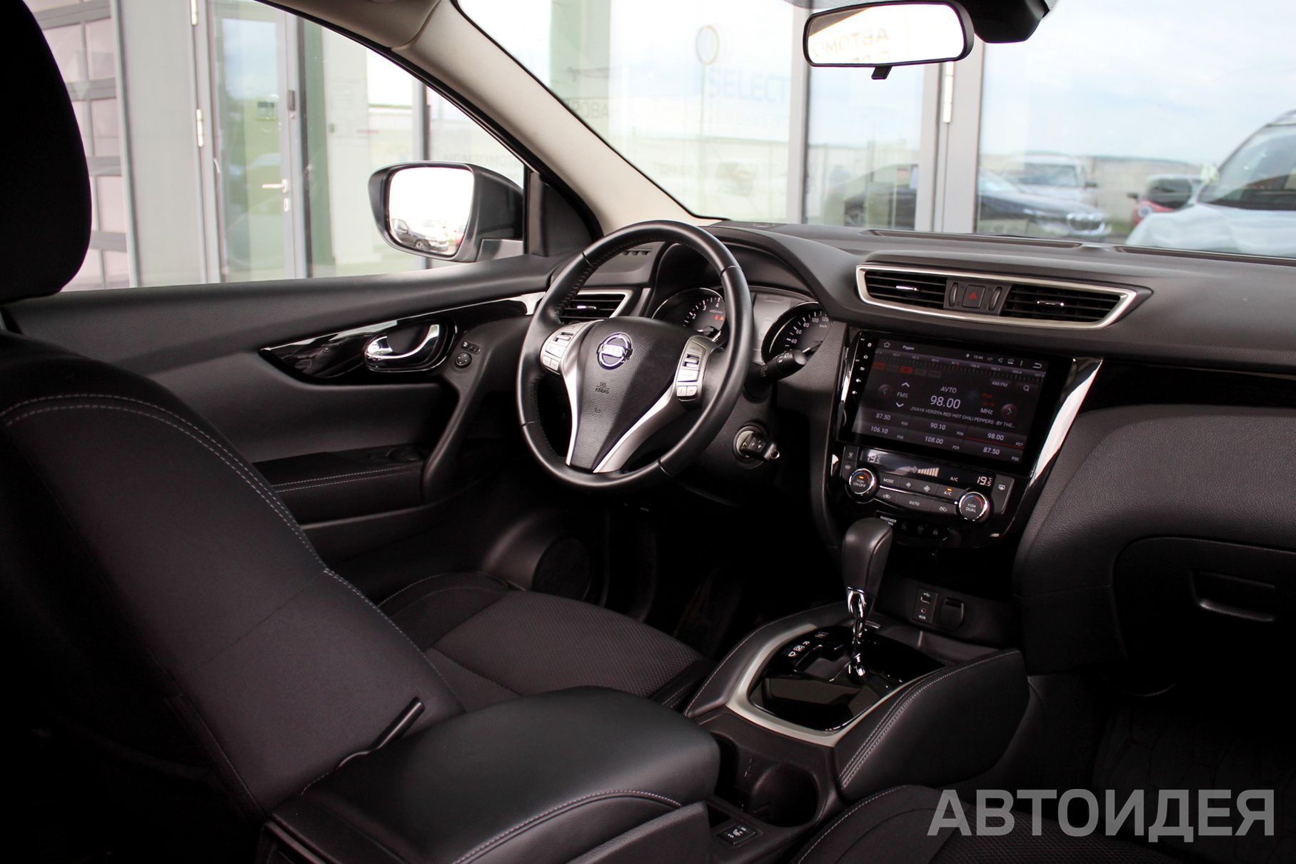 NISSAN QASHQAI 2.0 фото 17