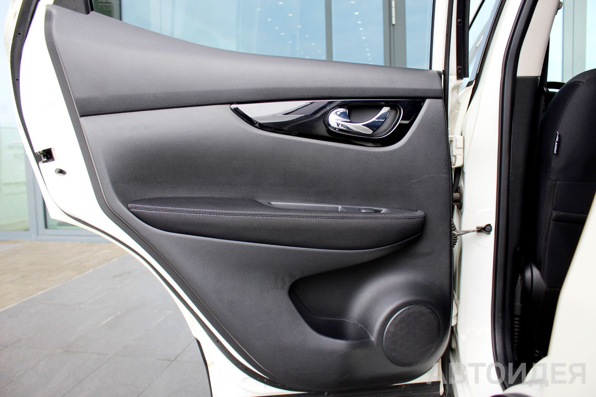 NISSAN QASHQAI 2.0 фото 18
