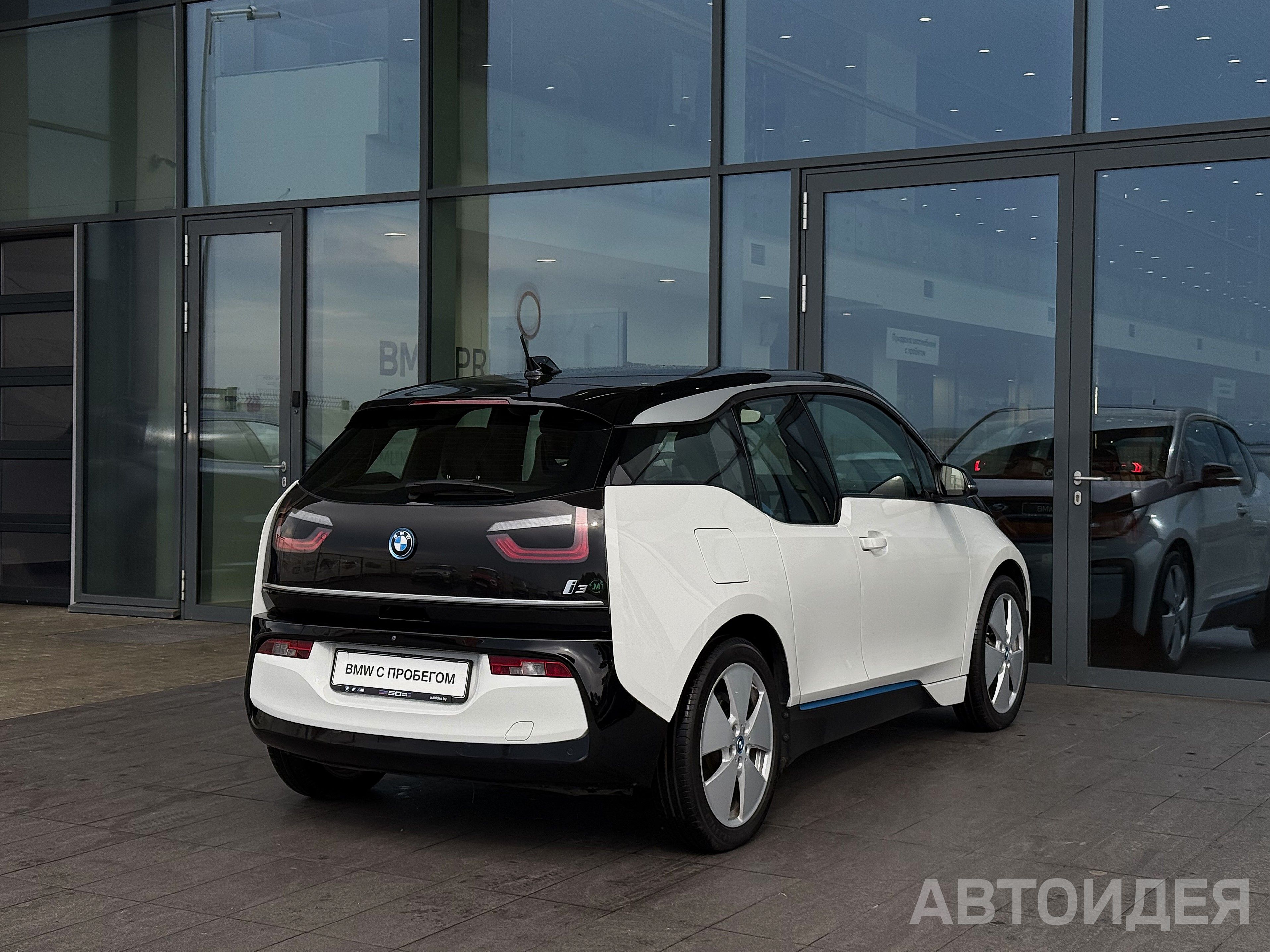 BMW i i3 (120Ah) фото 3