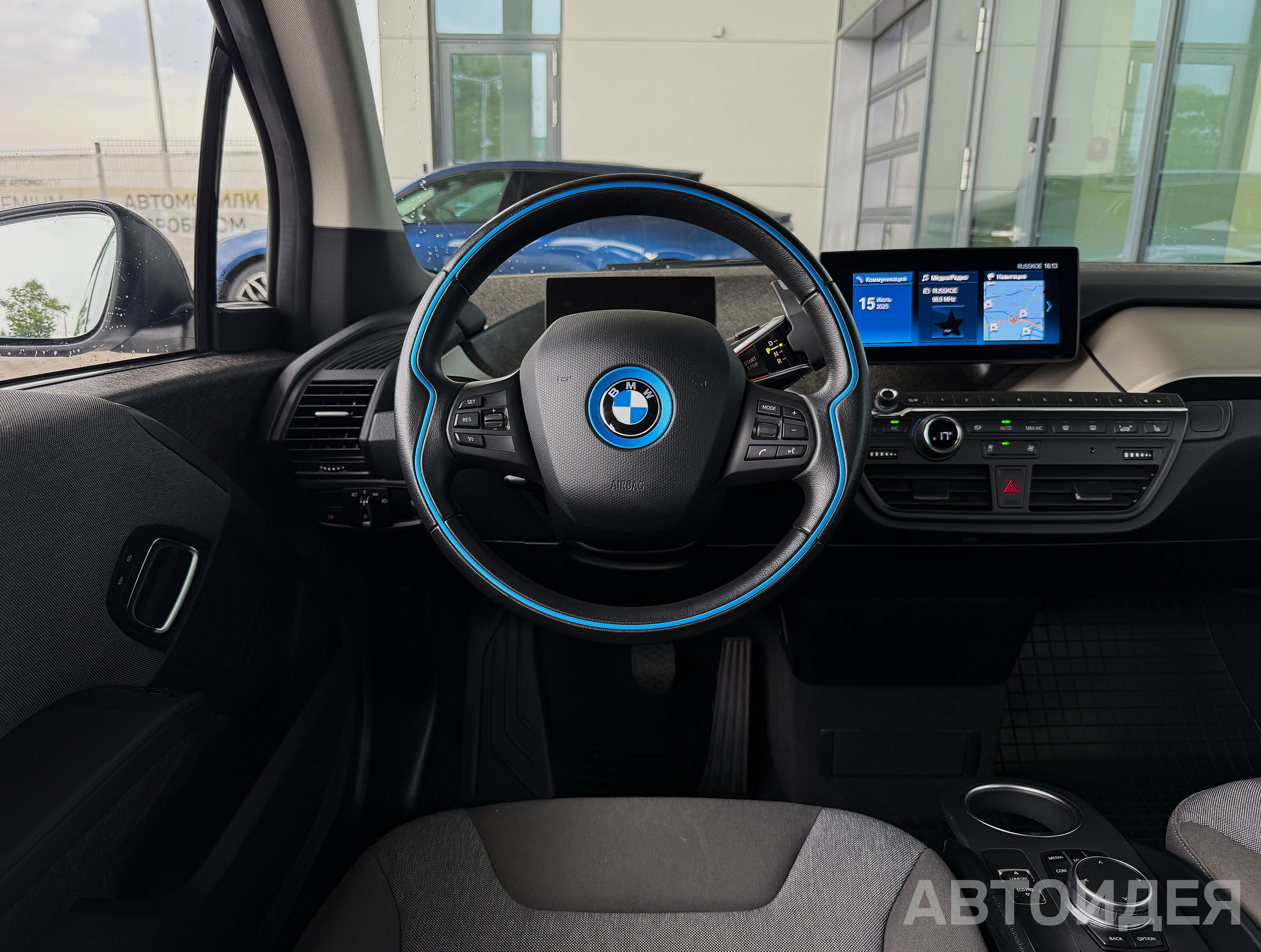 BMW i i3 (120Ah) фото 7