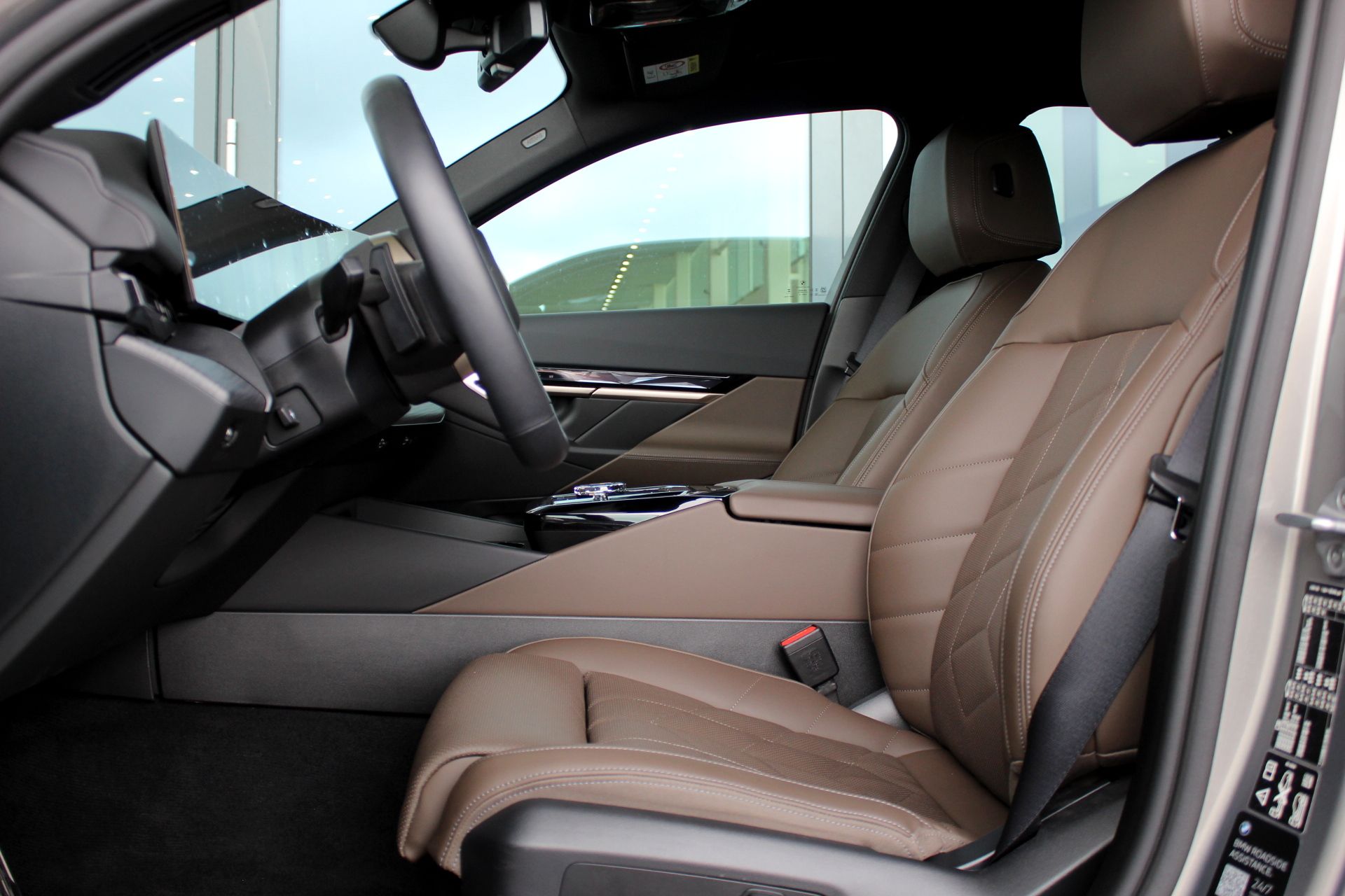 BMW 520d xDrive фото 21