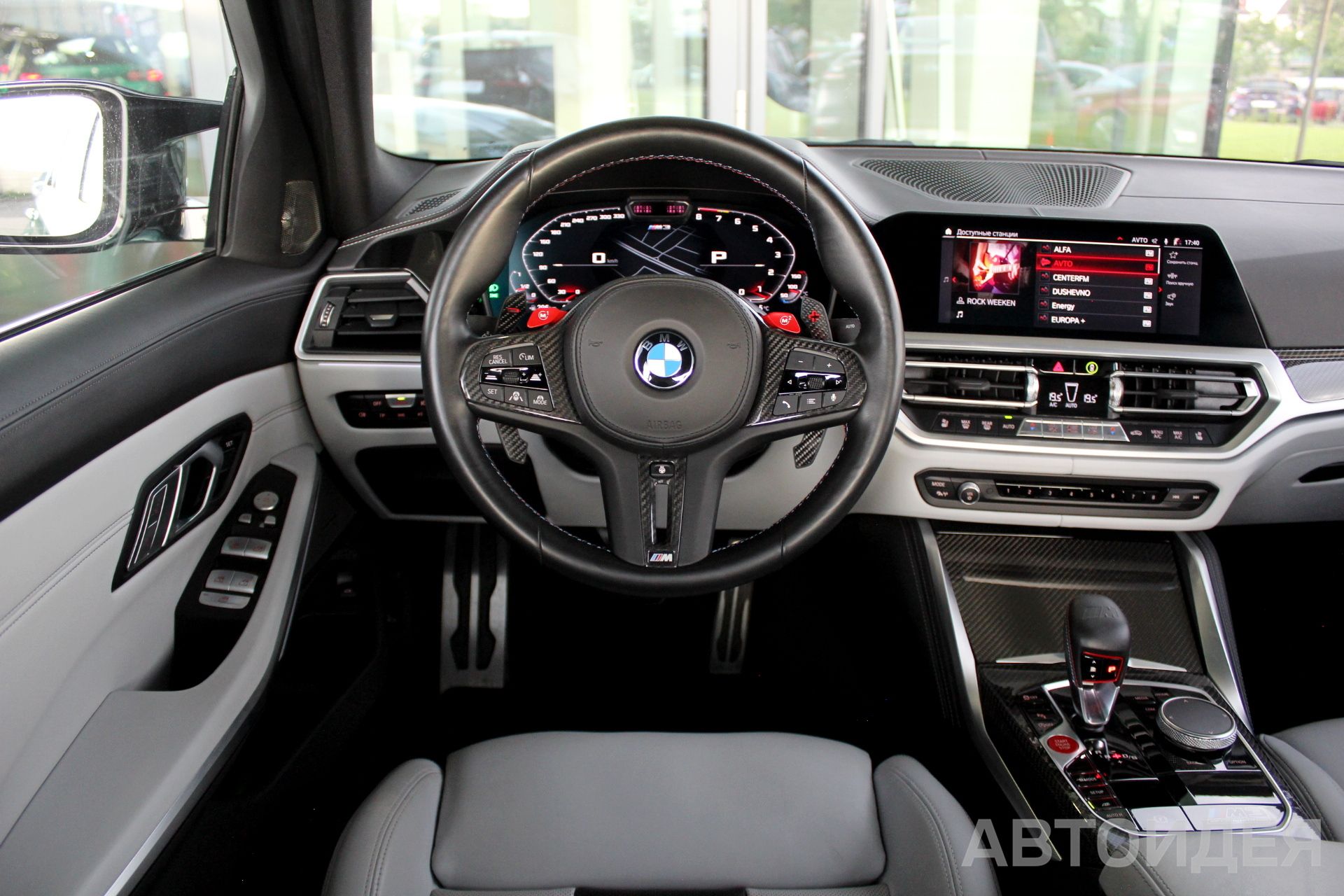 BMW M3 Competition xDrive фото 9