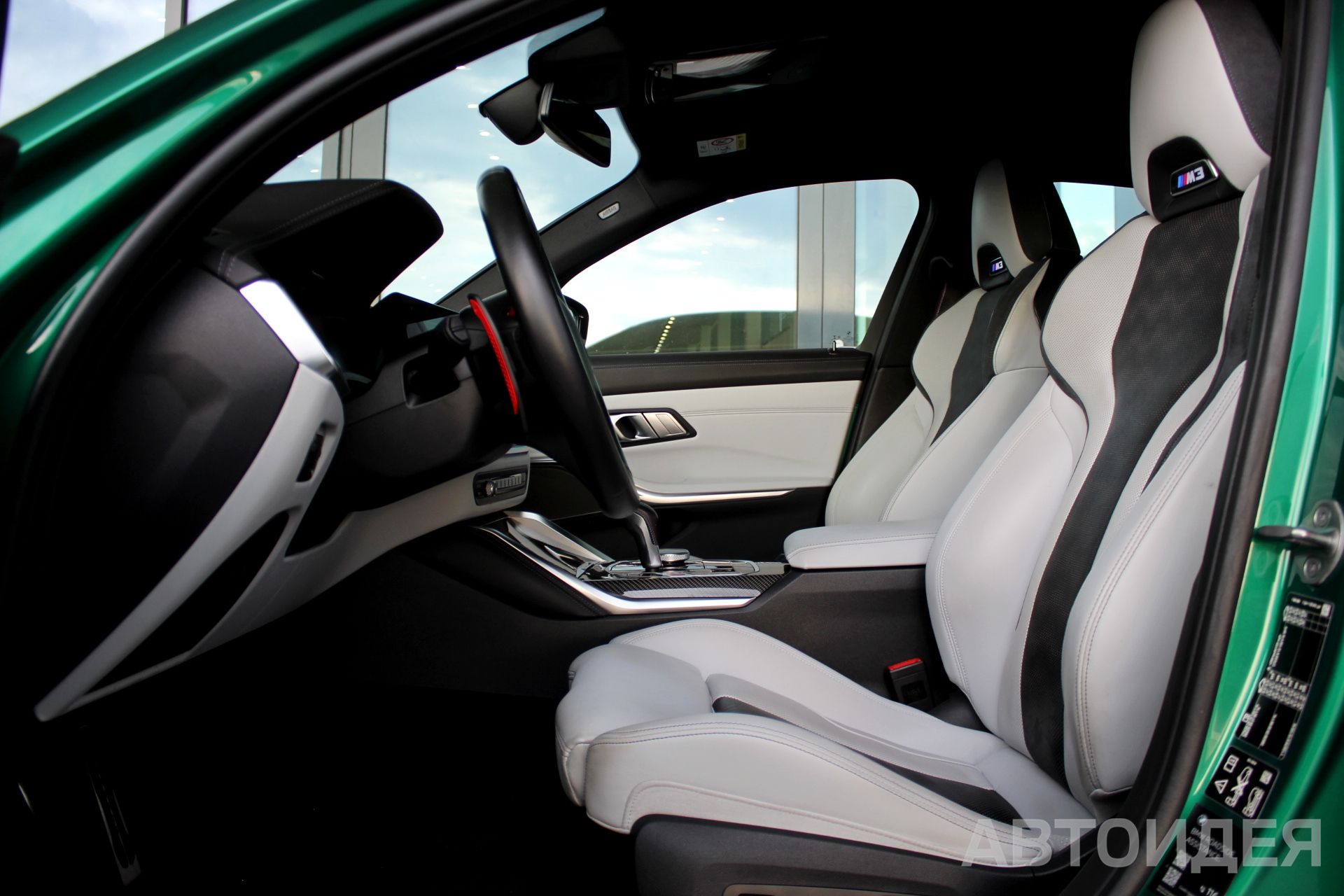 BMW M3 Competition xDrive фото 22