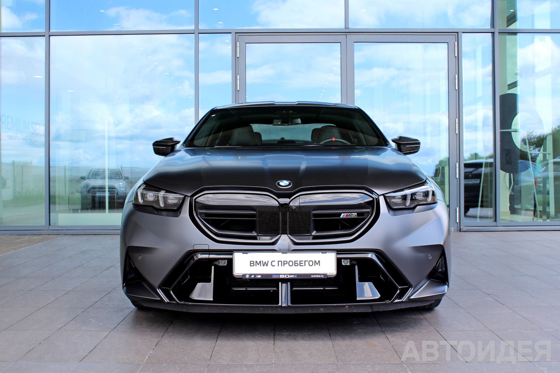 BMW M5 Sedan фото 5