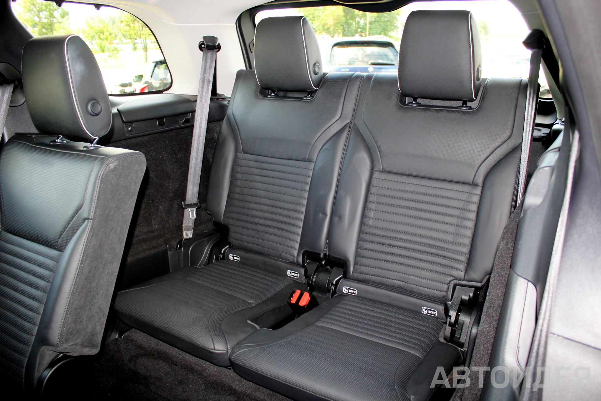 Land Rover Discovery V фото 26