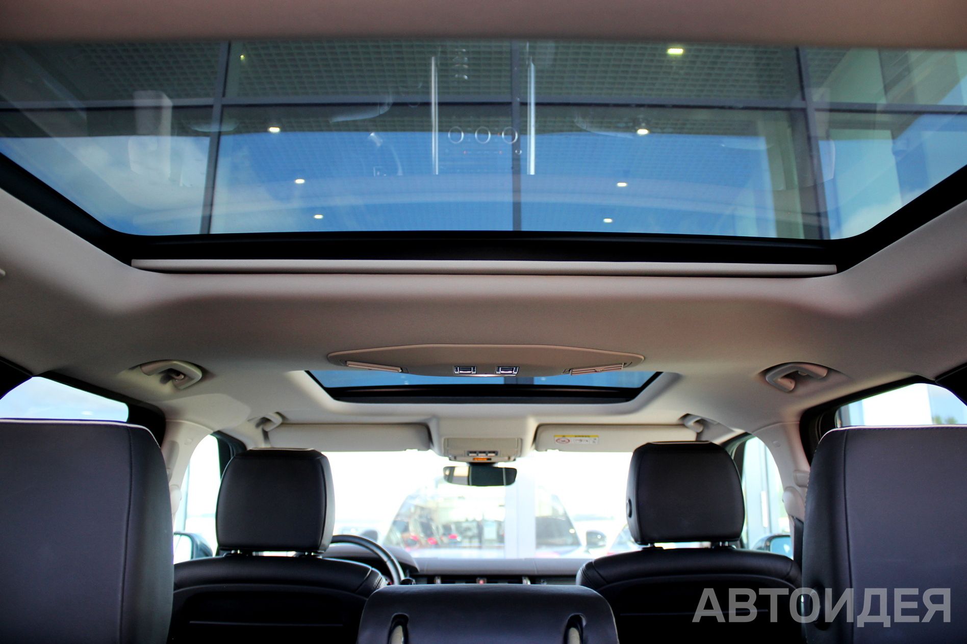 Land Rover Discovery V фото 27