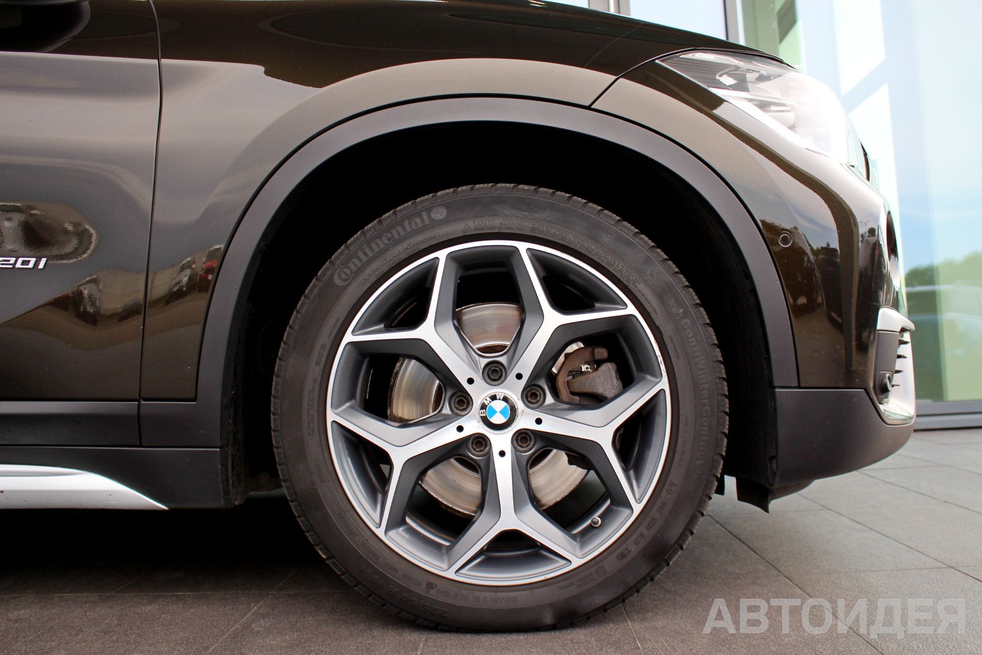 BMW X1 xDrive20i фото 6