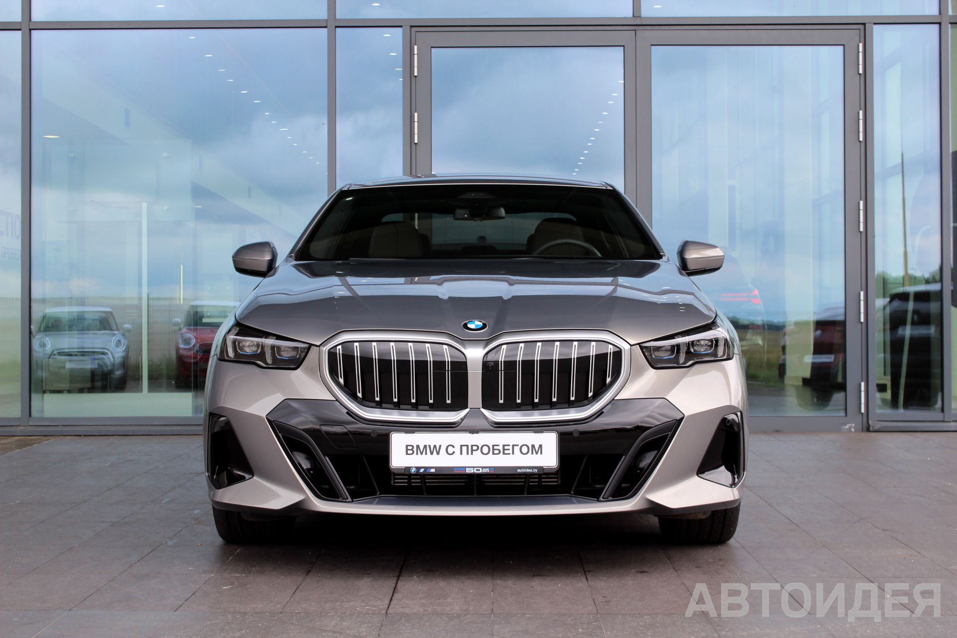 BMW 520d xDrive Sedan фото 4