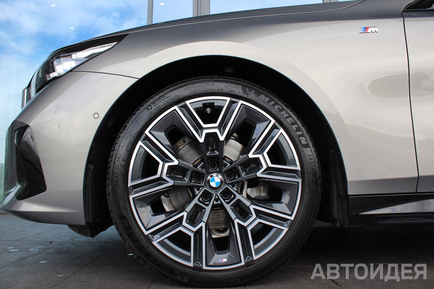 BMW 520d xDrive Sedan фото 6