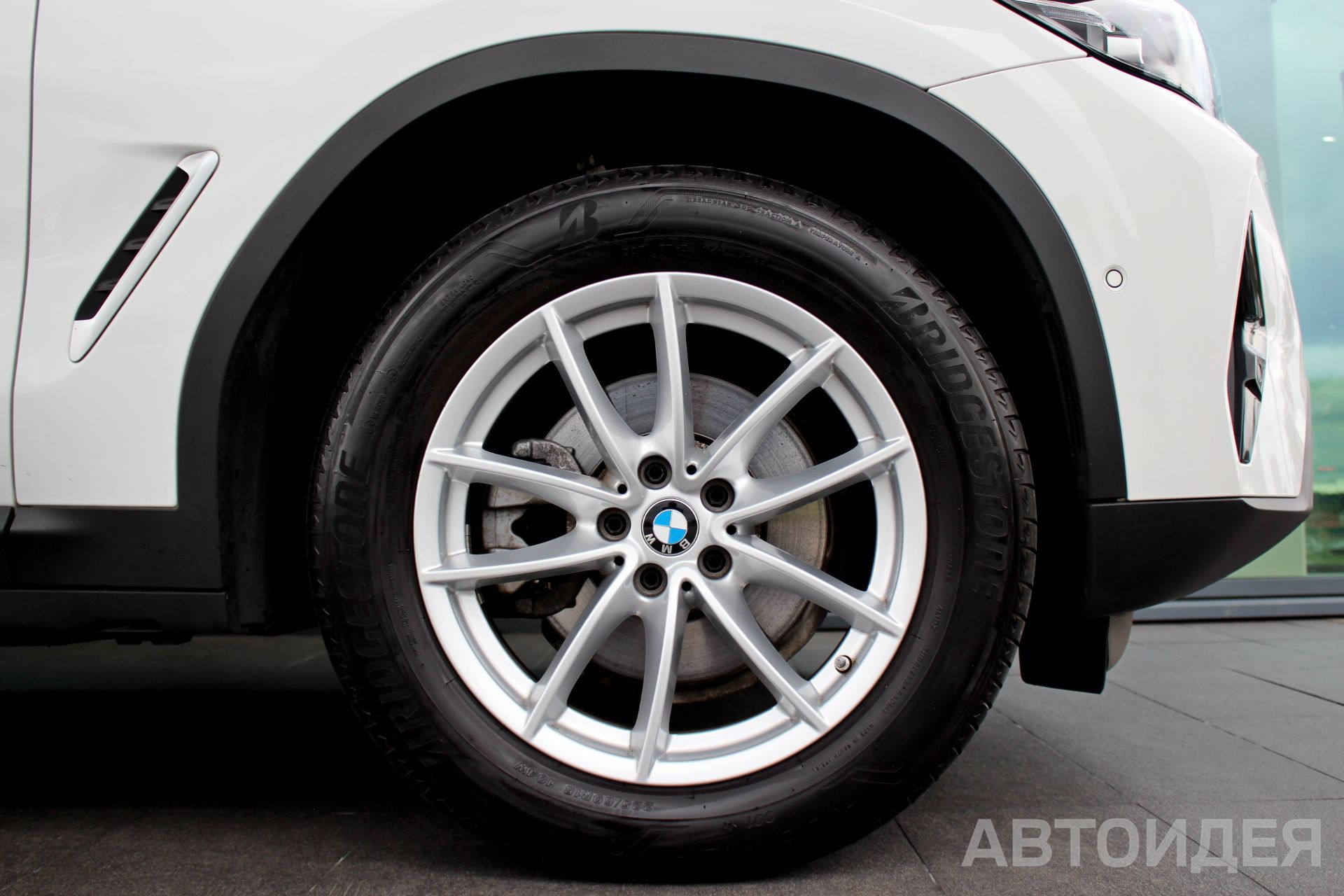 BMW X3 xDrive20i фото 6