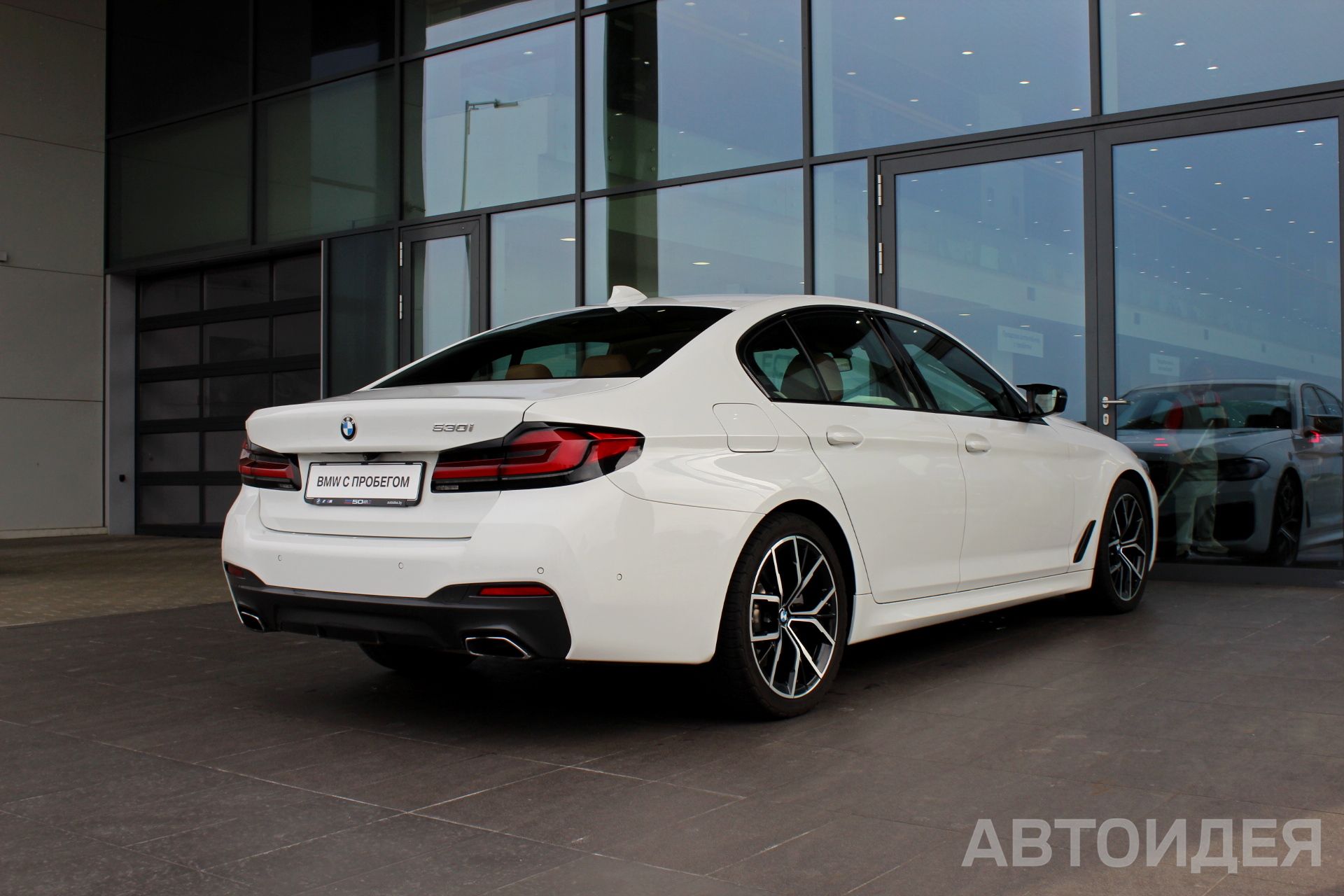 BMW 530I фото 1