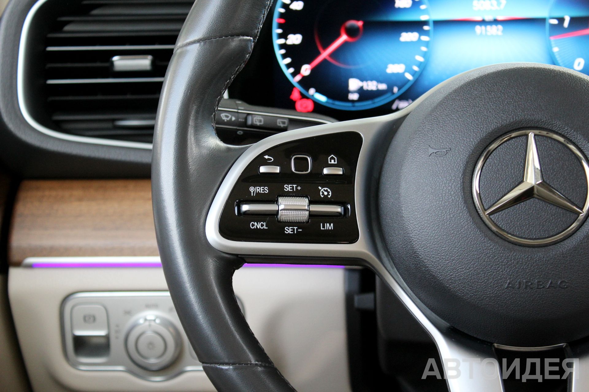 Mercedes-Benz GLE 350 D 4 MATIC фото 9