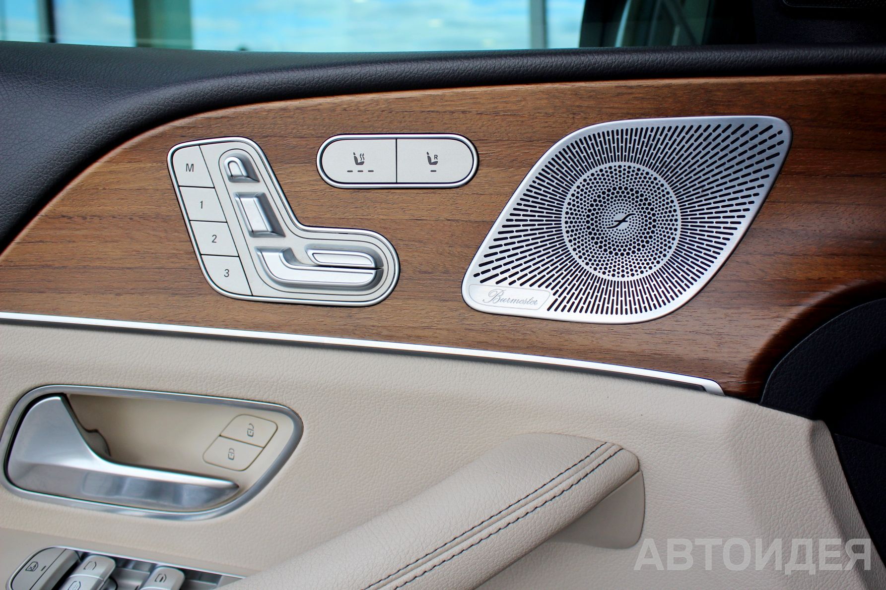 Mercedes-Benz GLE 350 D 4 MATIC фото 19