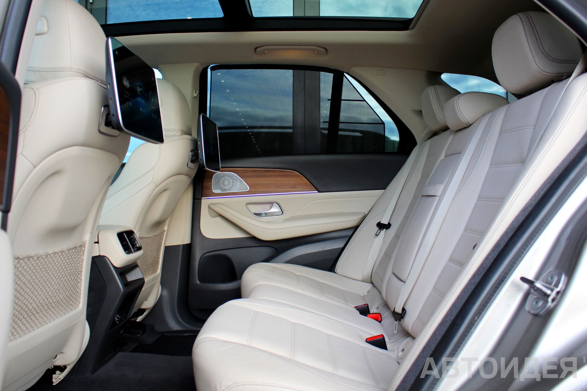 Mercedes-Benz GLE 350 D 4 MATIC фото 22