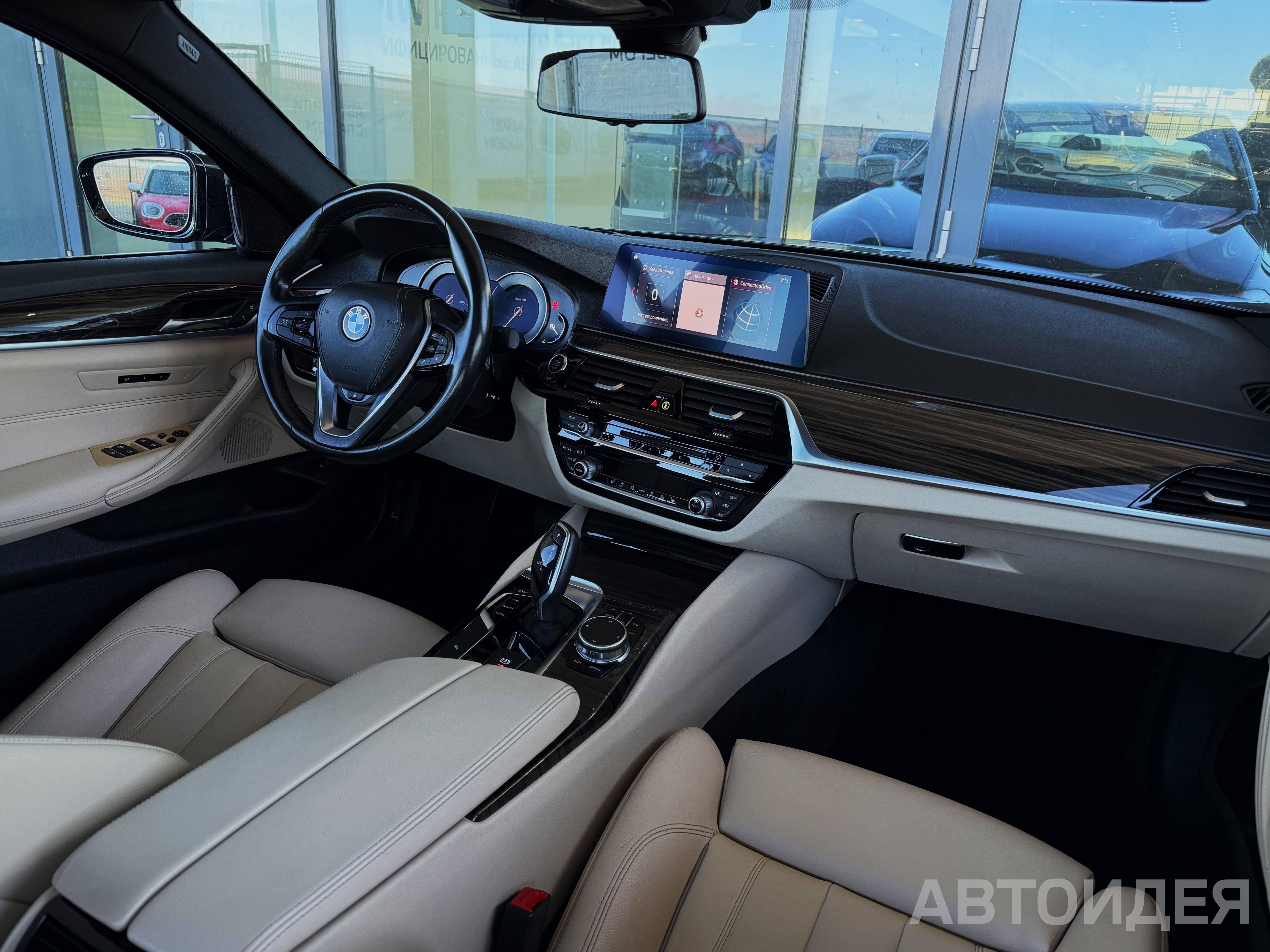 BMW 530i xDrive Sedan фото 5