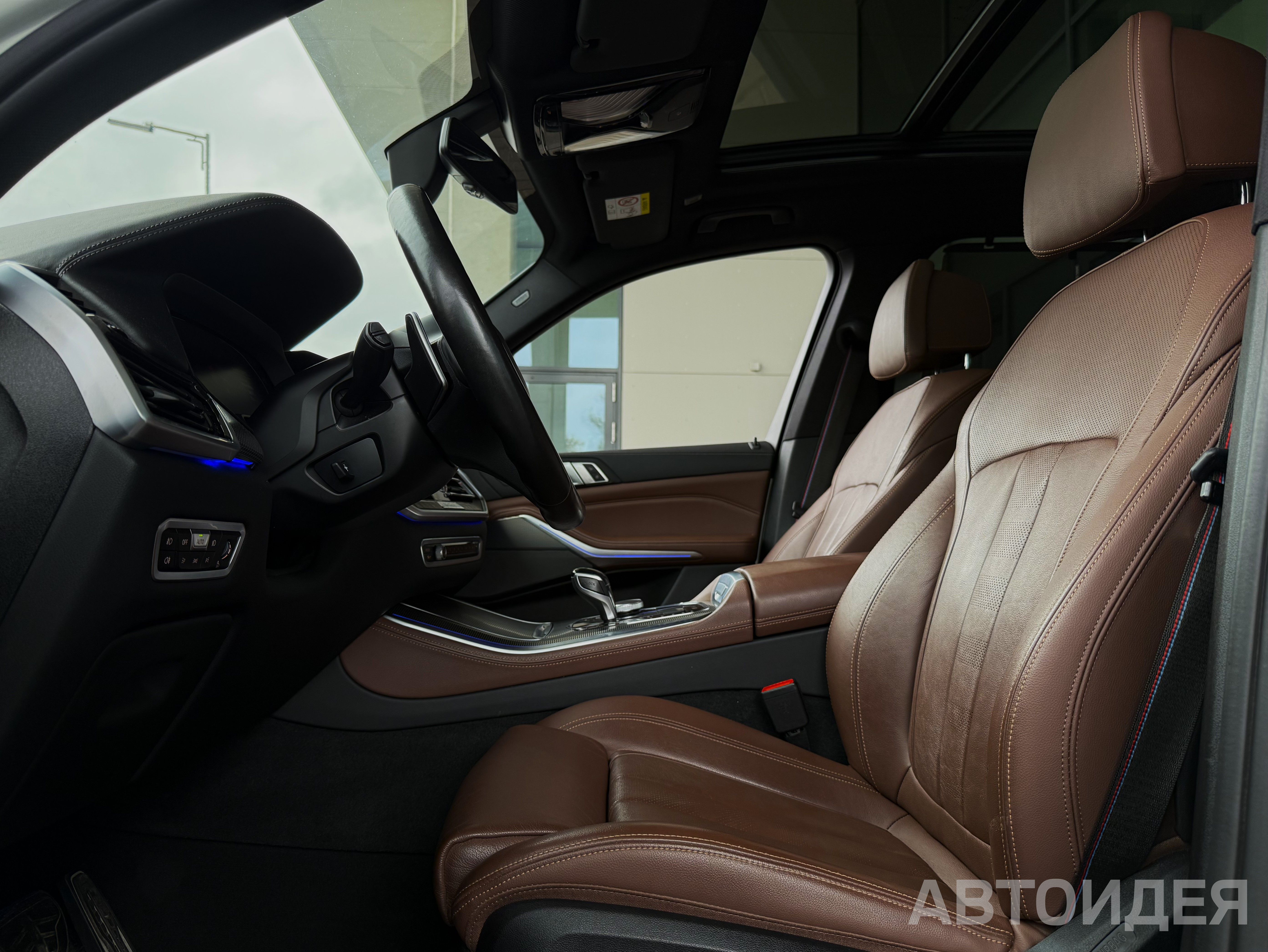 BMW X5 xDrive40i фото 12