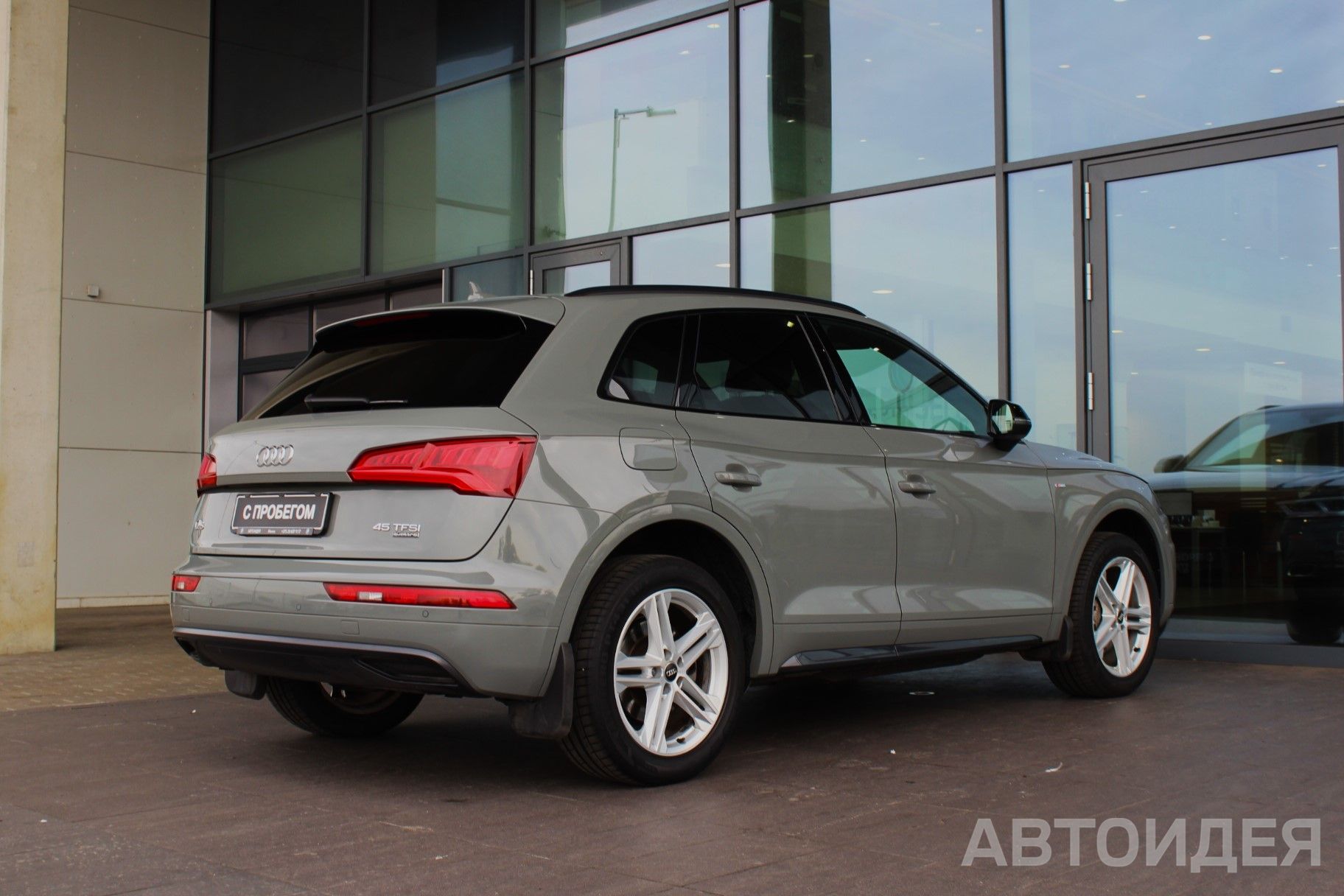 Audi Q5 FY 2.0 фото 3