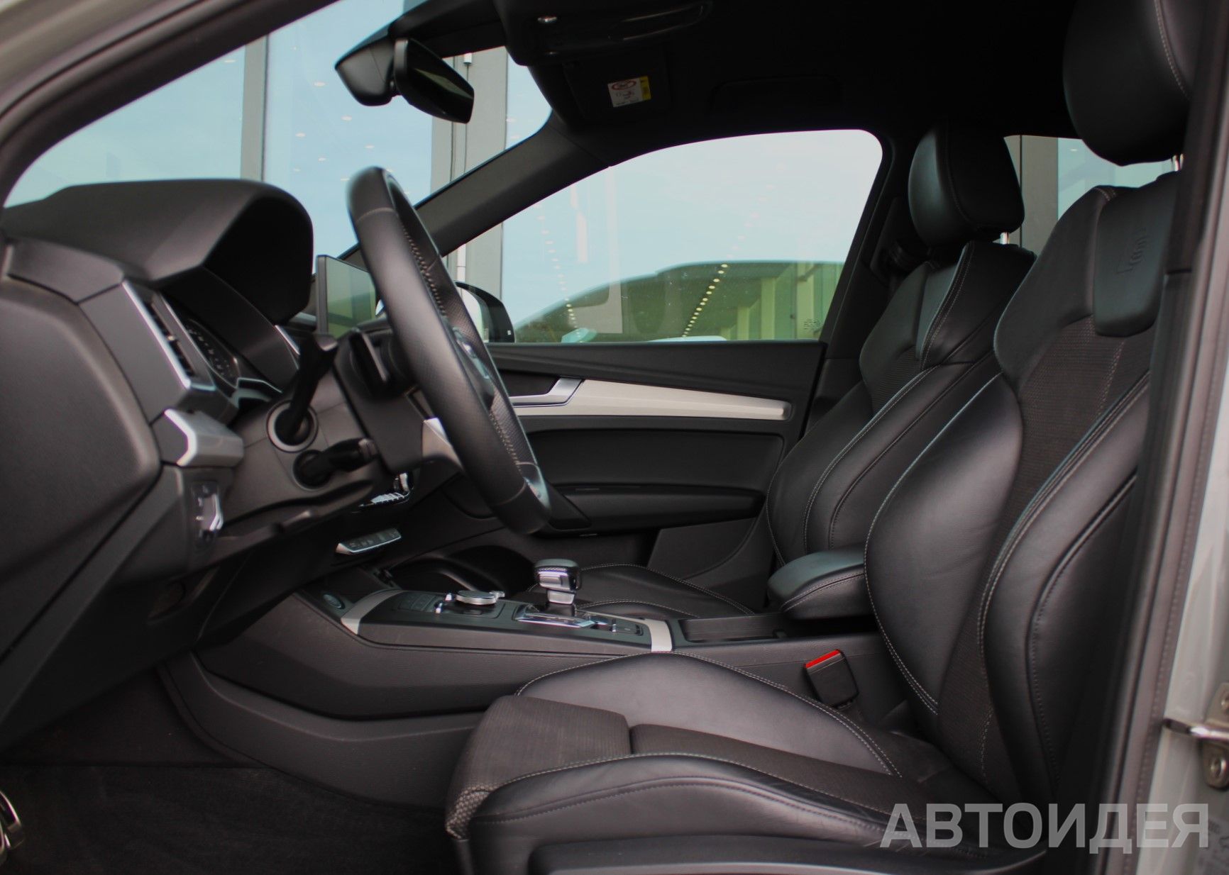 Audi Q5 FY 2.0 фото 15