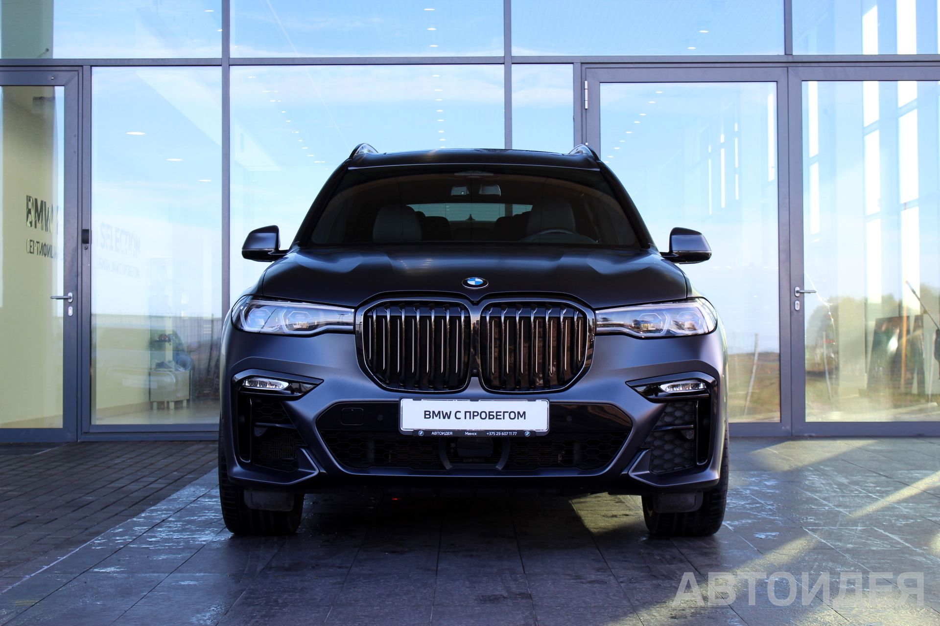 BMW X7 M50d фото 4