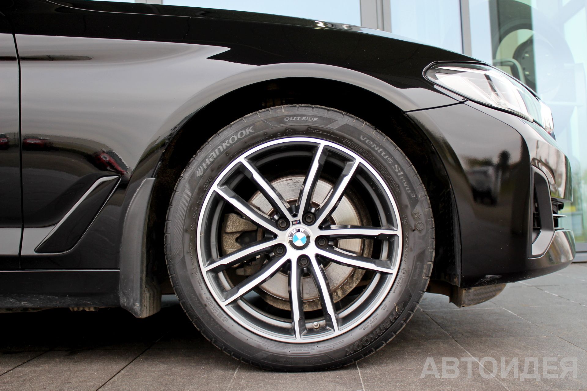 BMW 520i Sedan фото 6