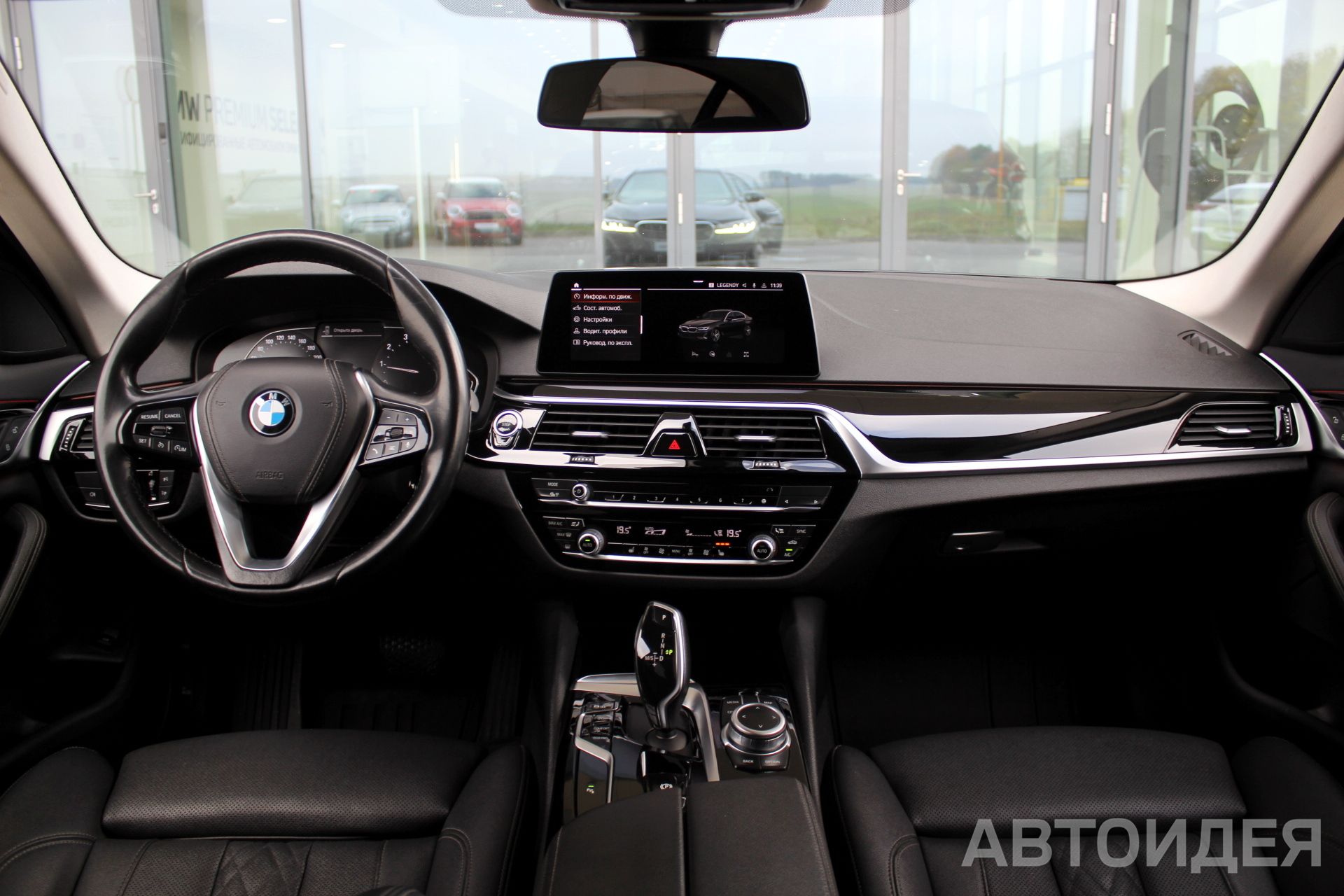 BMW 520i Sedan фото 9