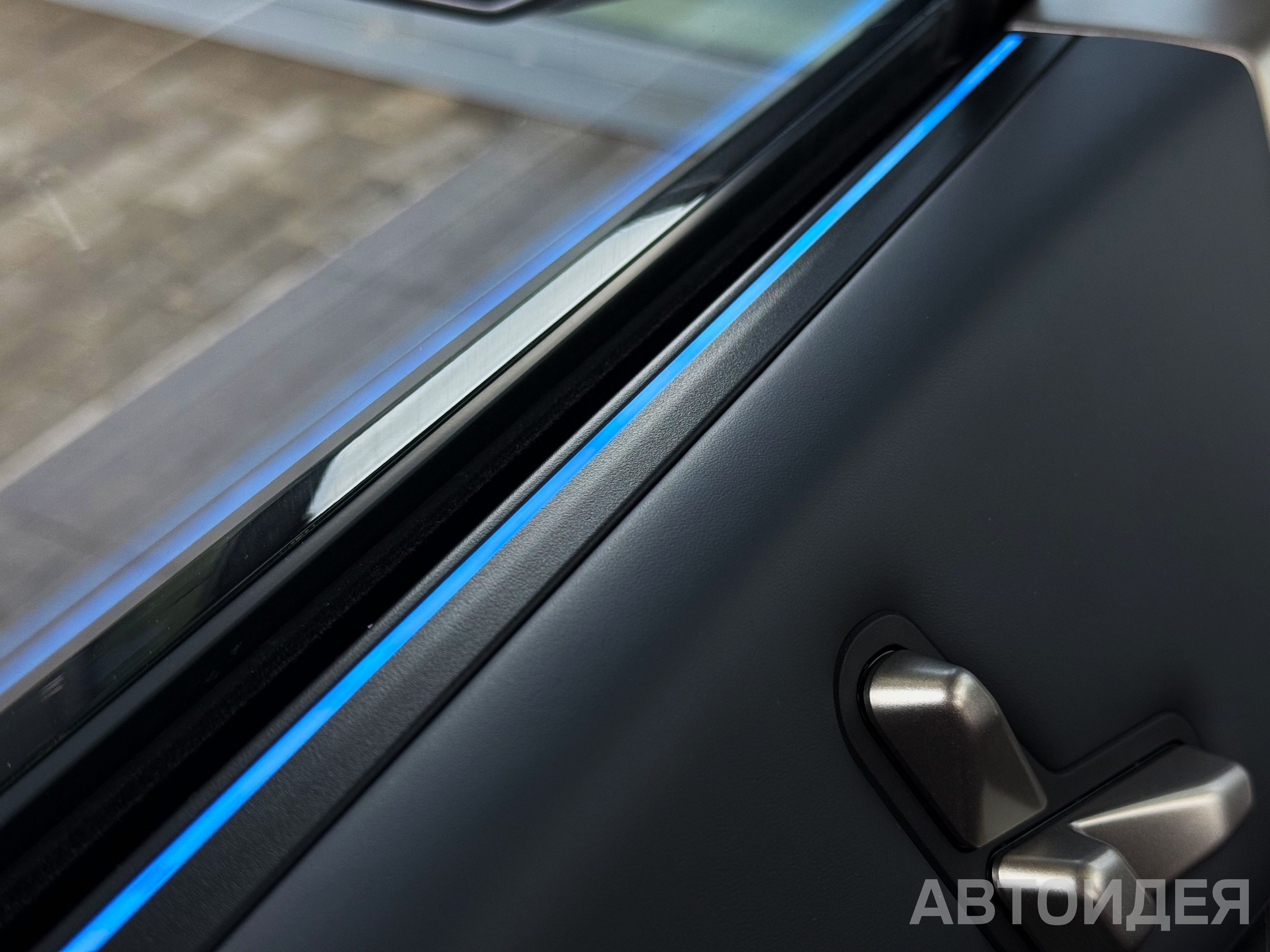 BMW i iX xDrive40 фото 30