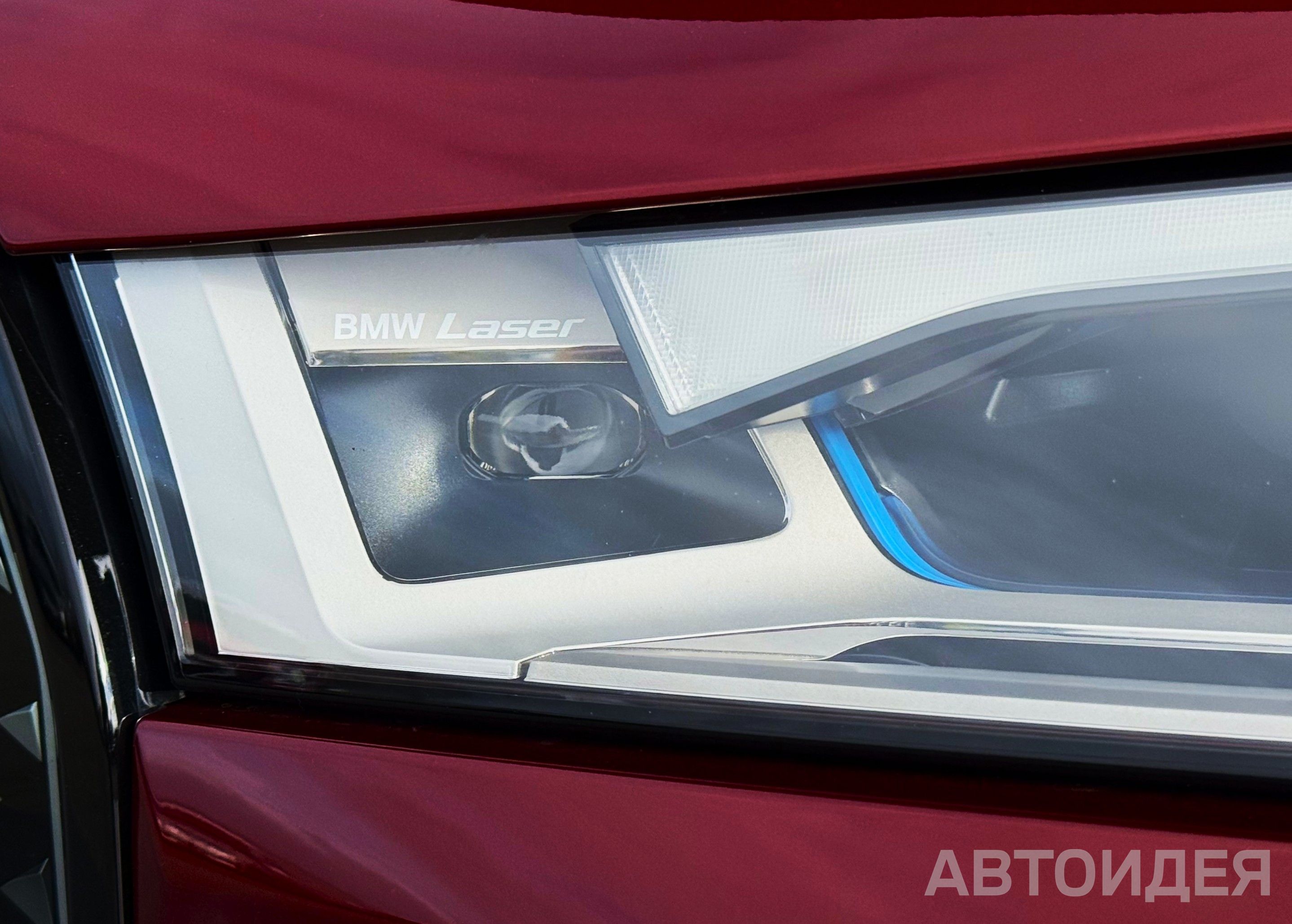 BMW i iX xDrive40 фото 34