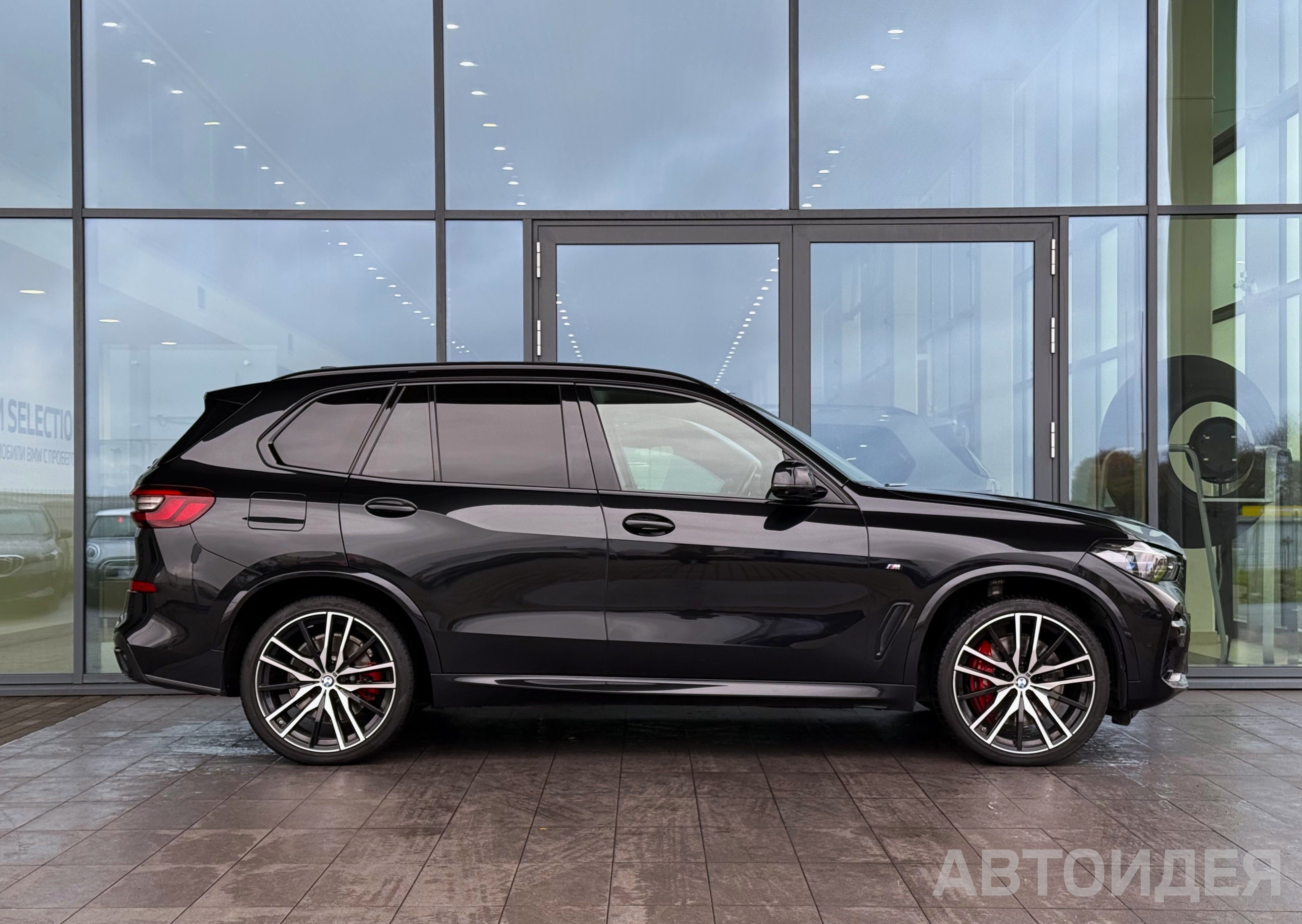 BMW X5 xDrive40d фото 2