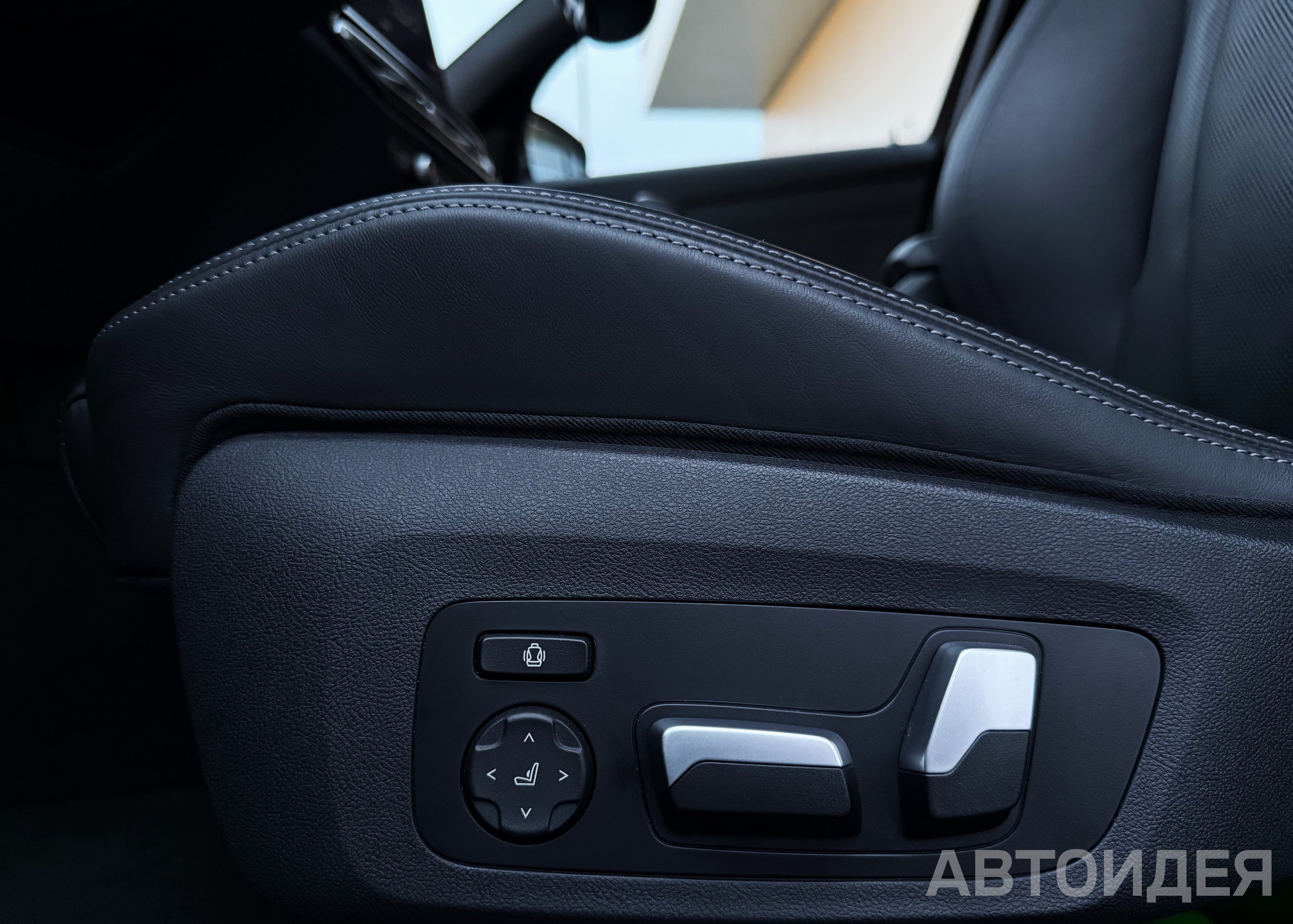 BMW M3 Competition фото 12