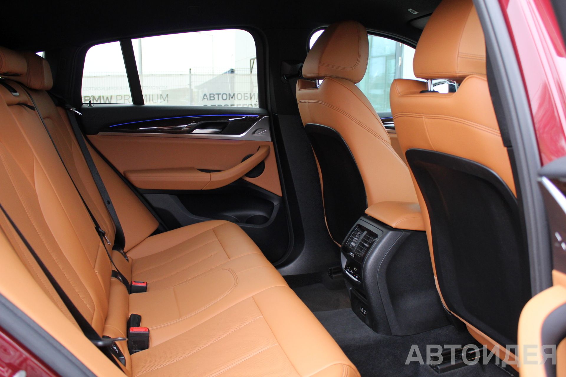 BMW X4 xDrive20i фото 24