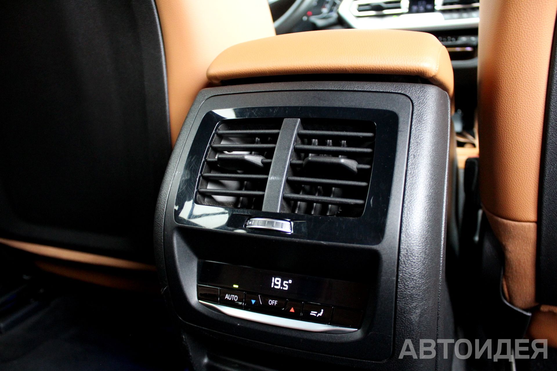 BMW X4 xDrive20i фото 25