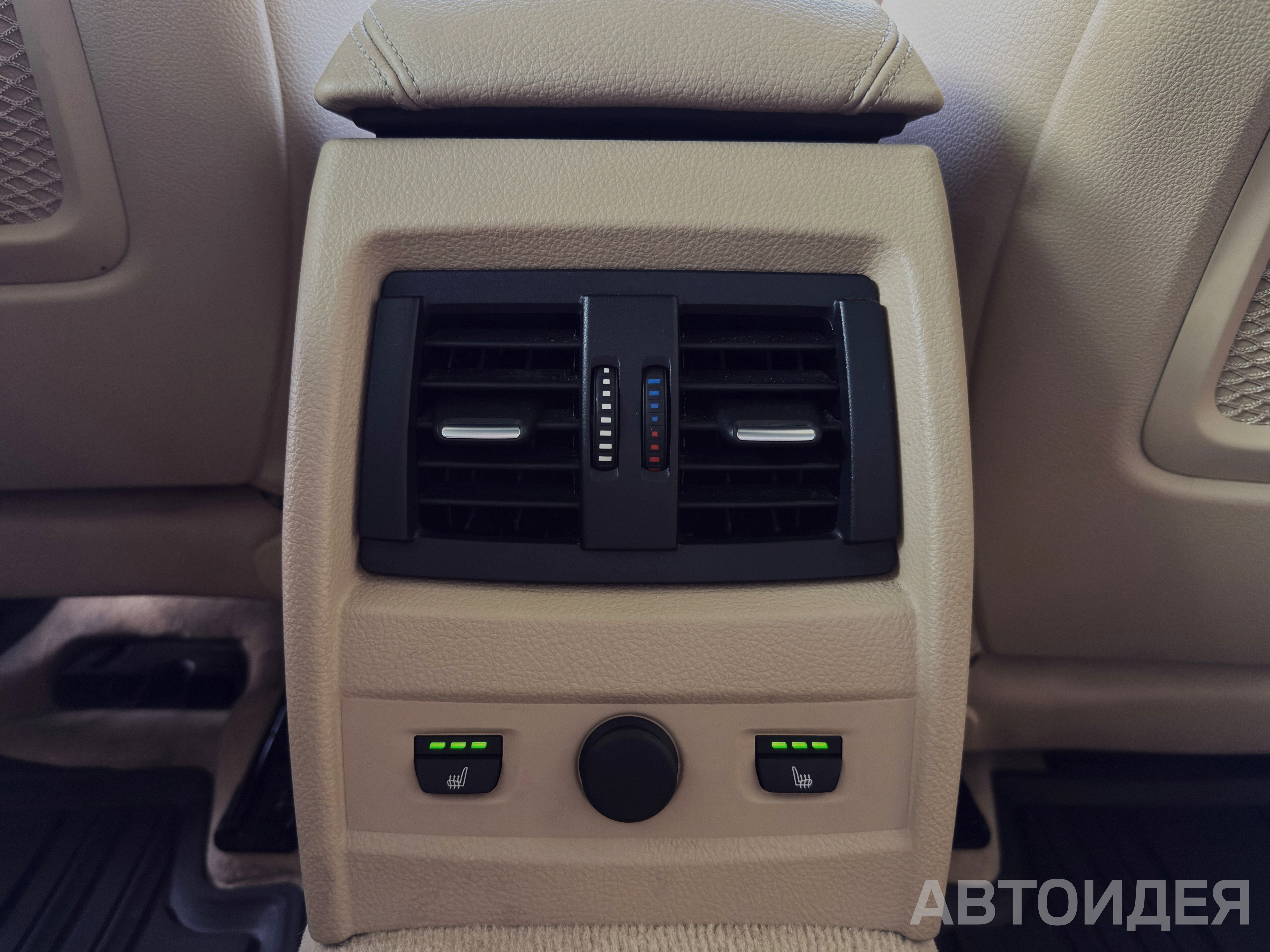 BMW 328i xDrive Gran Turismo фото 17