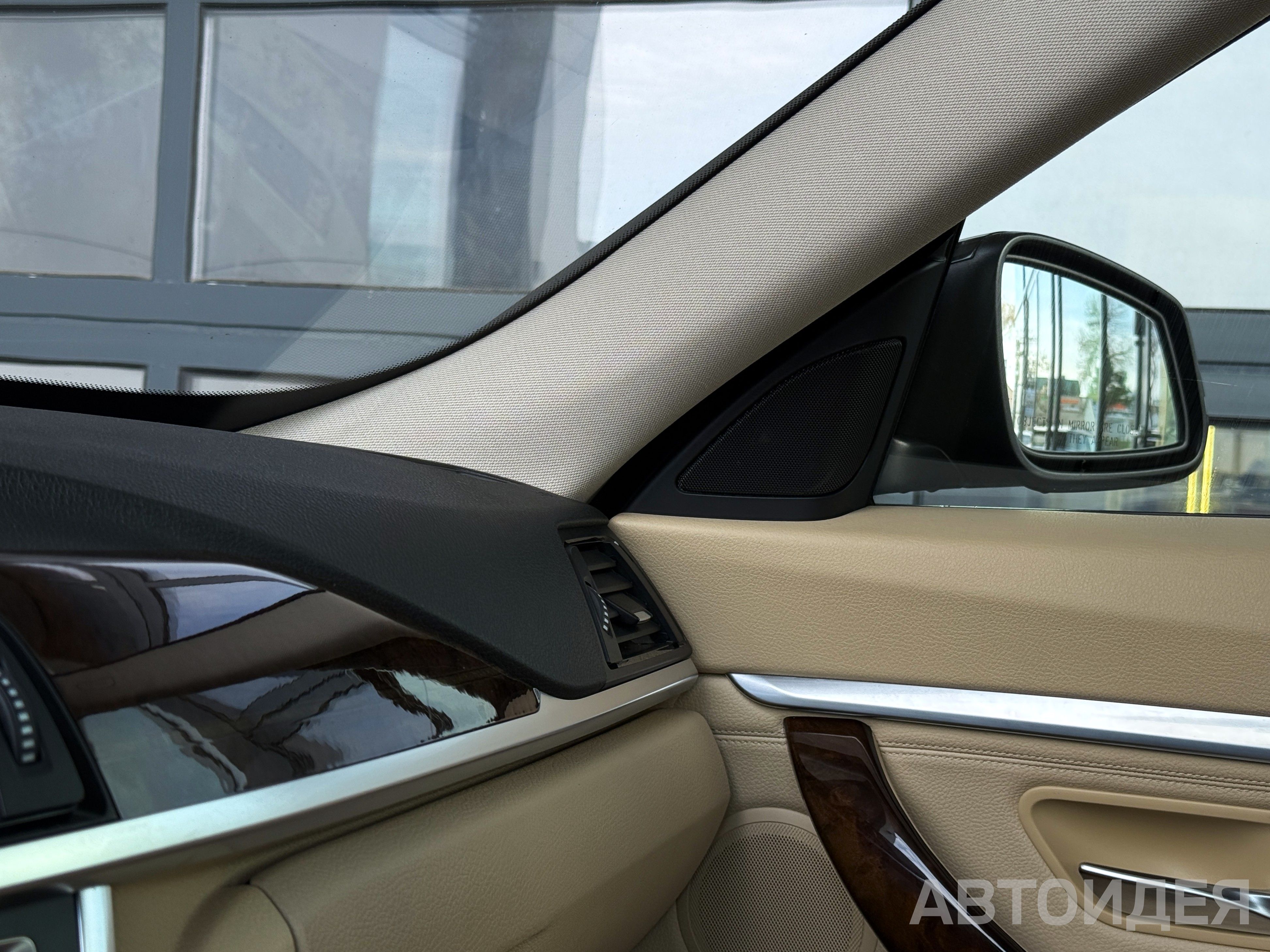 BMW 328i xDrive Gran Turismo фото 26