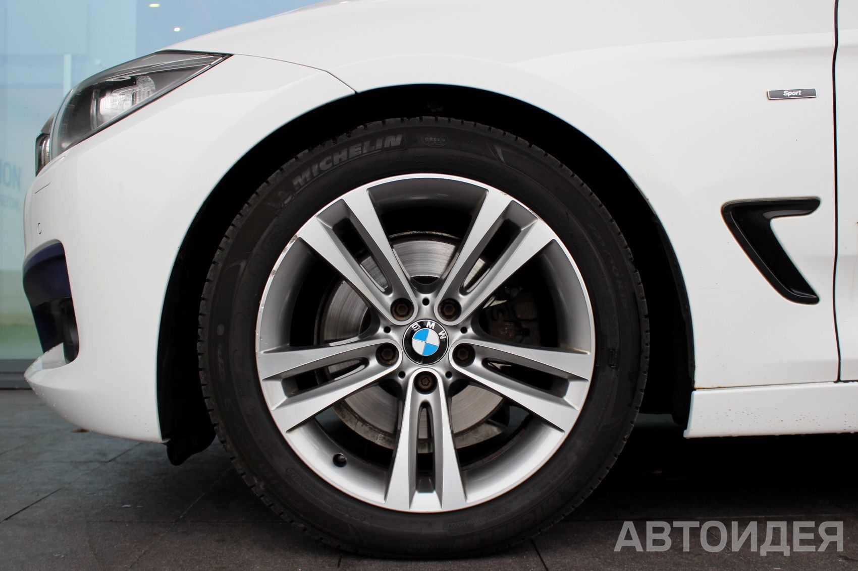 BMW 328i Gran Turismo фото 6