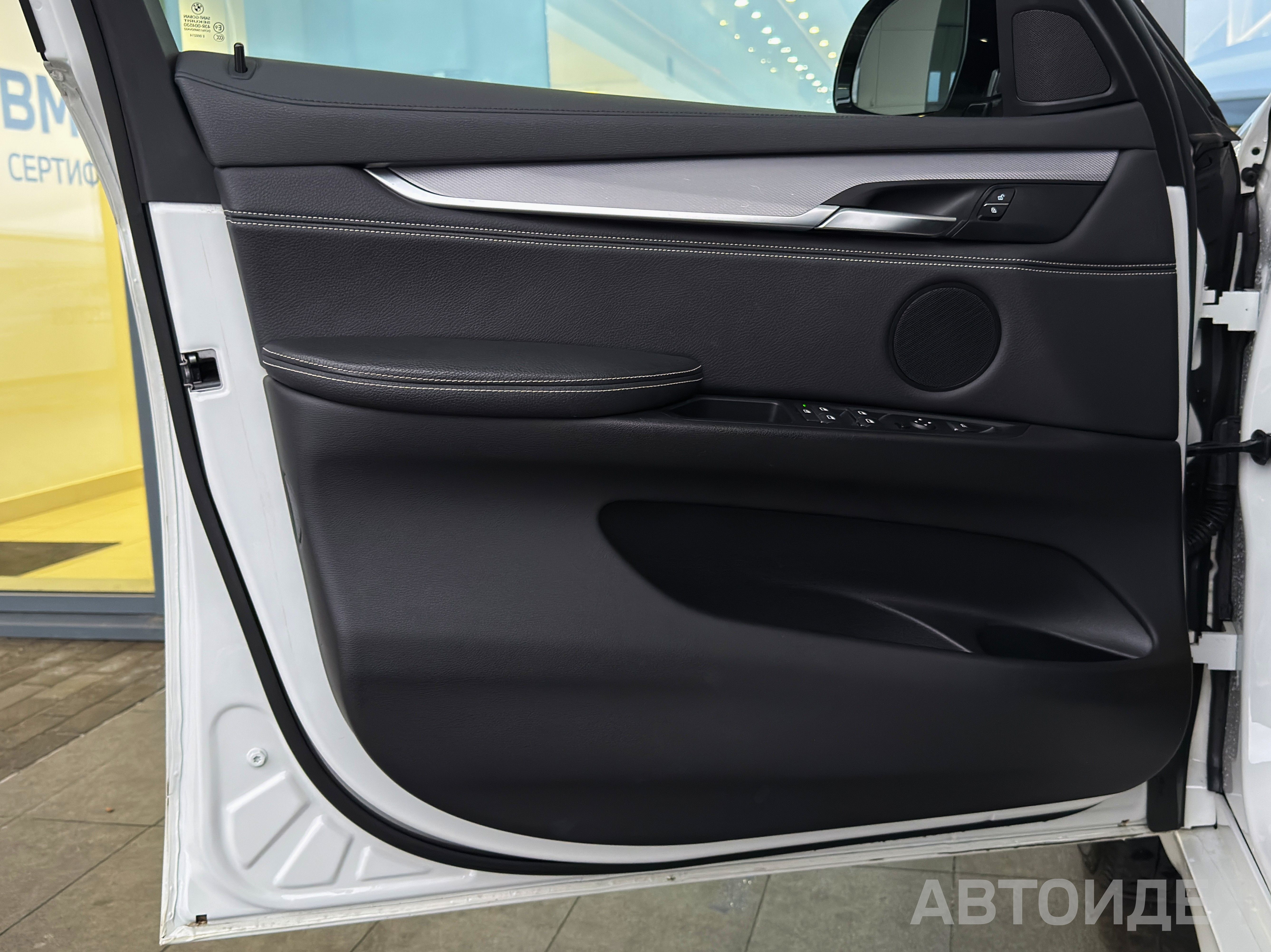 BMW X6 xDrive30d фото 9